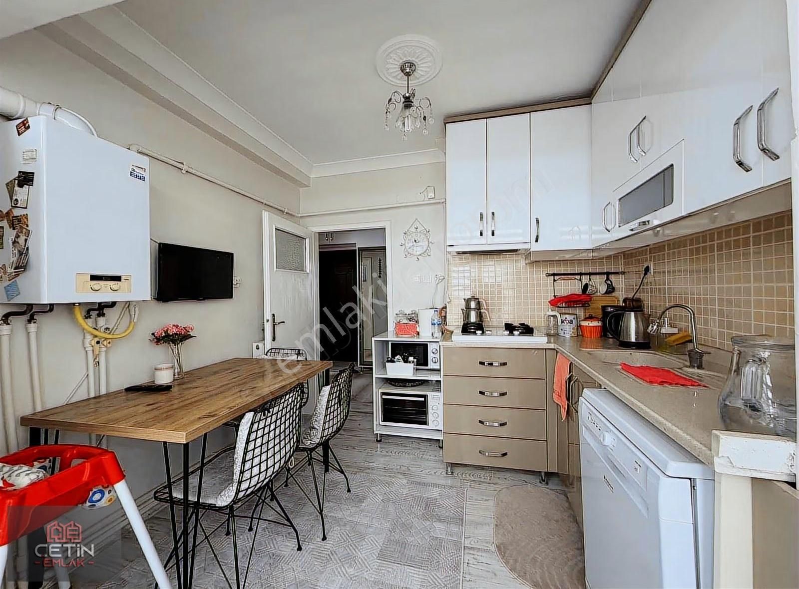 Çetin Emlak' Fatih Mah.içi Masrafsız Ön Cephe 2.kat 2+1 Daire