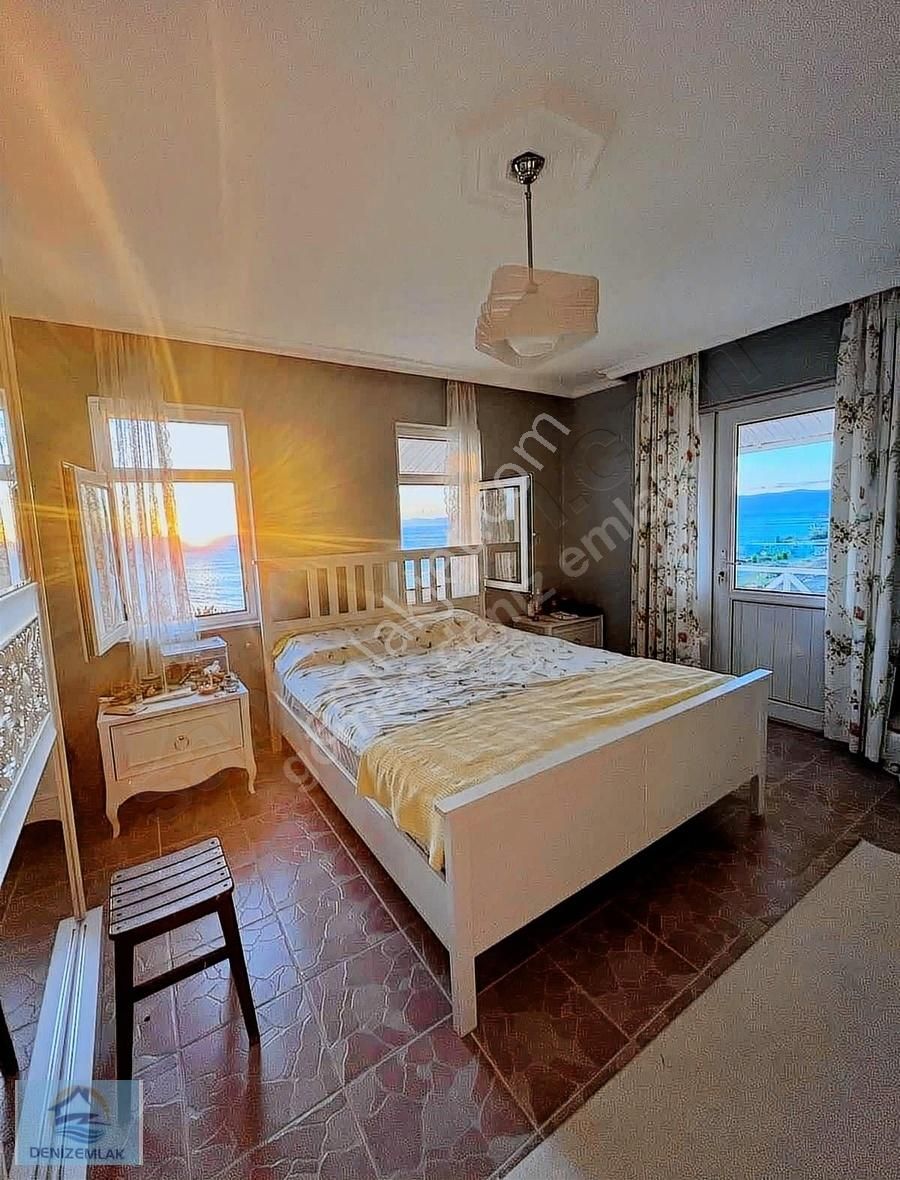 Deniz Emlak'tan Onurkent Sitesinde Tripleks Villa 4+1 - Görsel 16