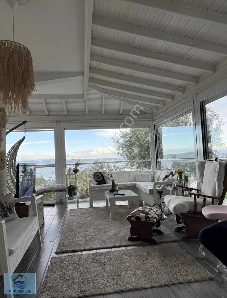 Deniz Emlak'tan Onurkent Sitesinde Tripleks Villa 4+1 - Görsel 1