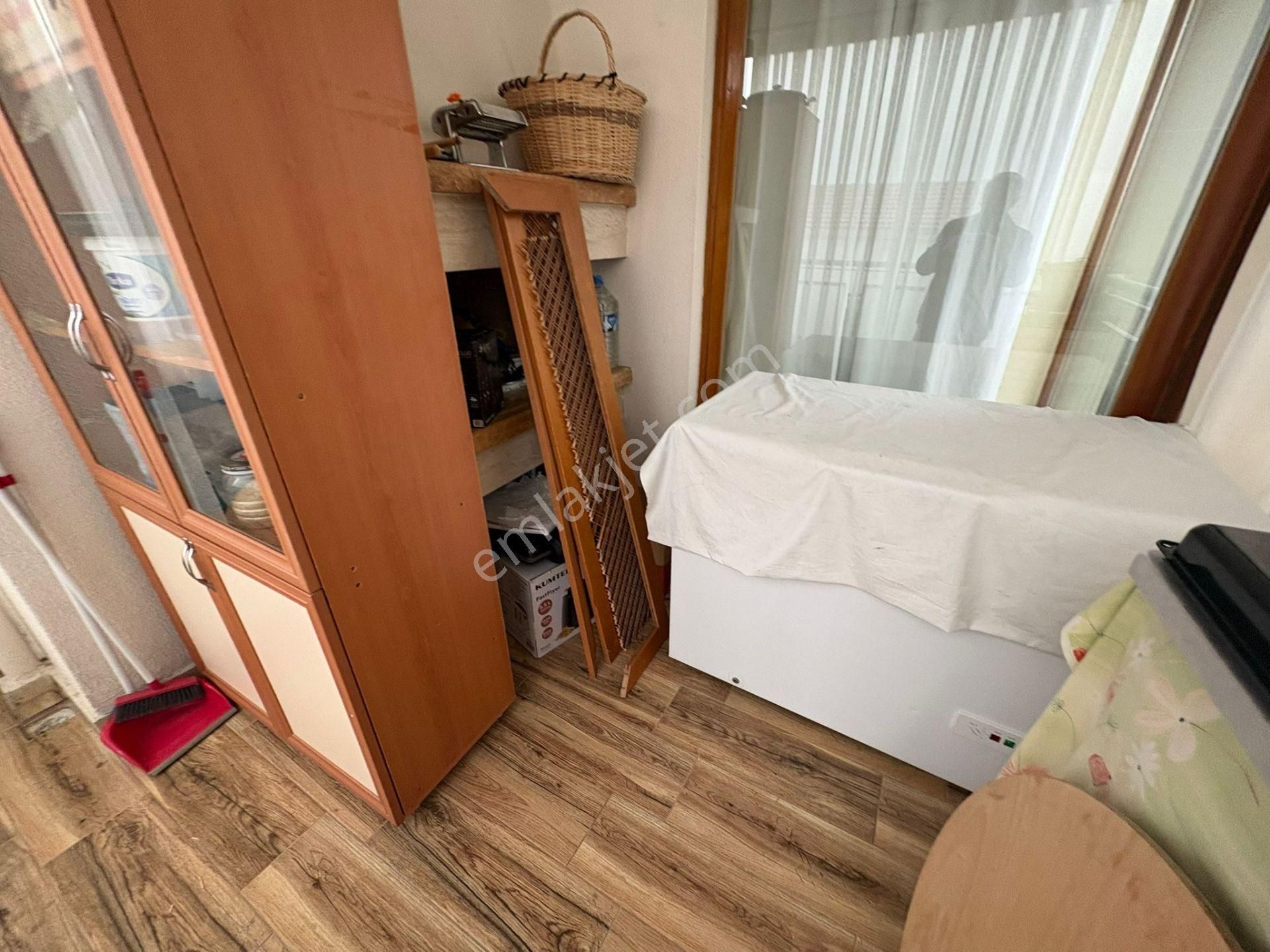 Göraldan 4+2 Full Lüks Yapılı Çetin Emeç Yakını Teras Katı - Görsel 12