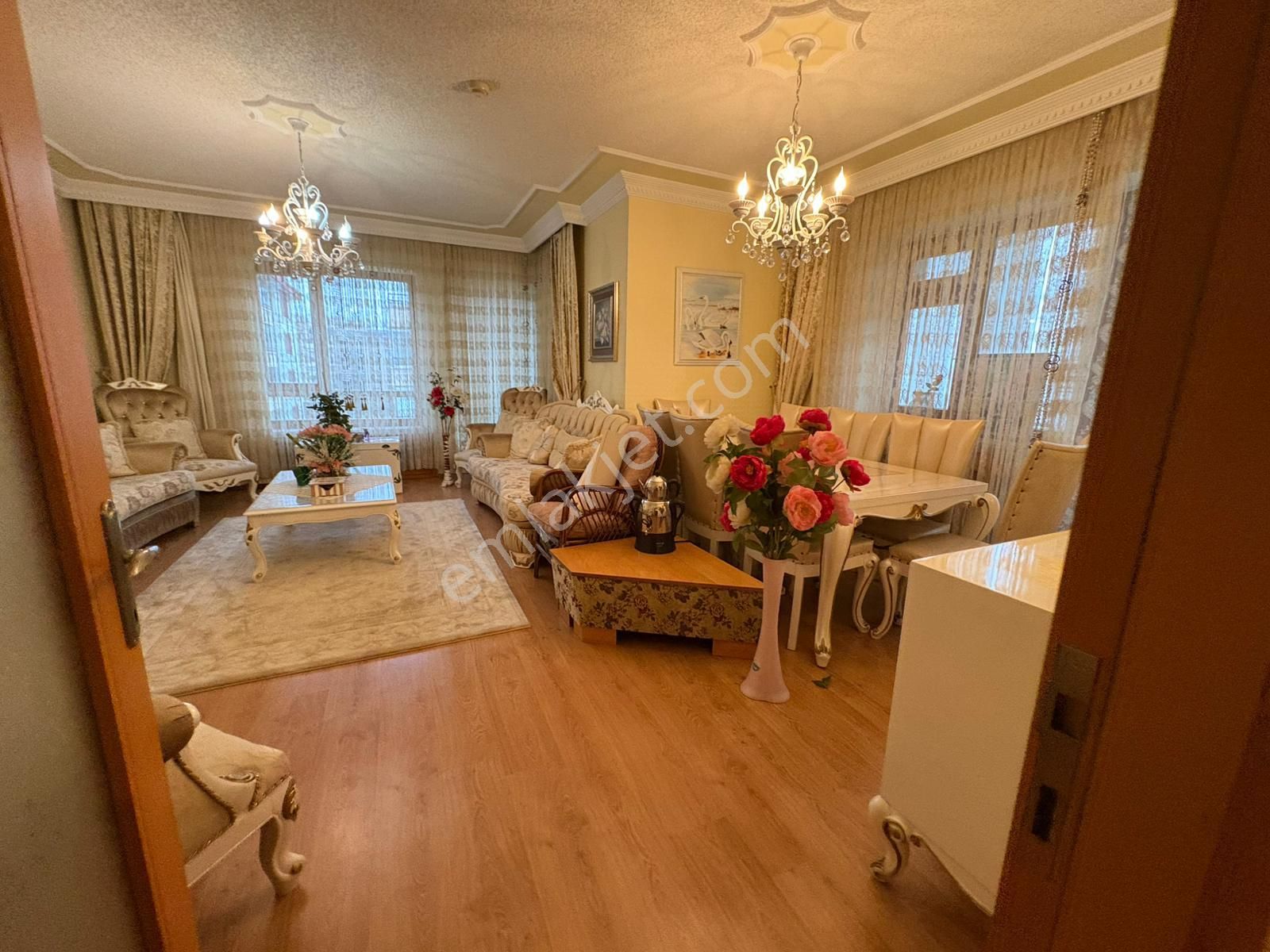 Göraldan 4+2 Full Lüks Yapılı Çetin Emeç Yakını Teras Katı - Görsel 9