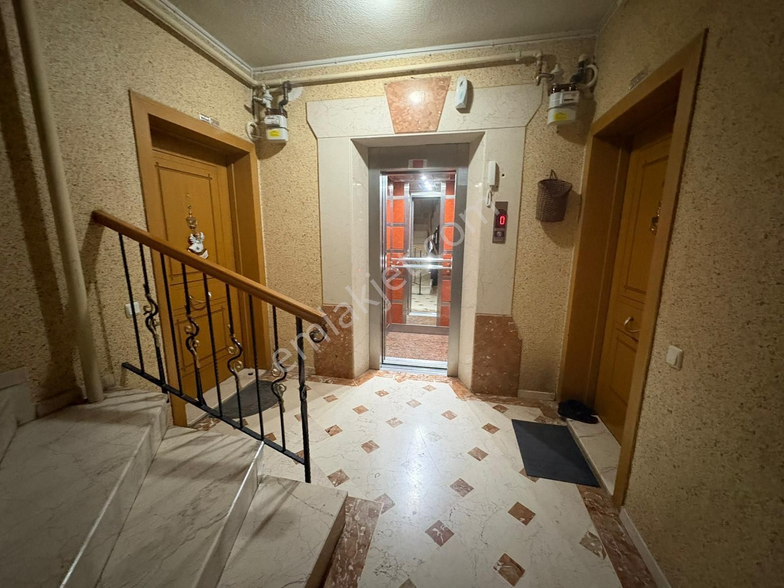 Göraldan 4+2 Full Lüks Yapılı Çetin Emeç Yakını Teras Katı - Görsel 5