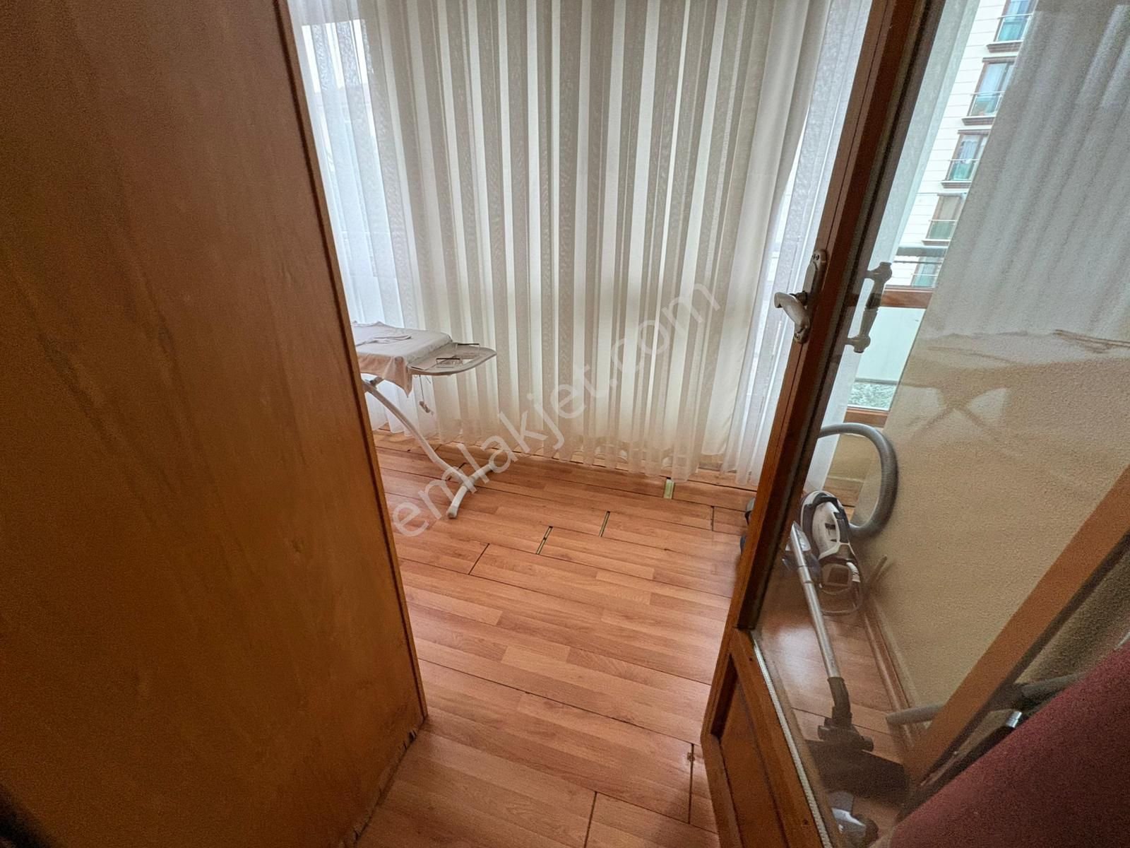 Göraldan 4+2 Full Lüks Yapılı Çetin Emeç Yakını Teras Katı - Görsel 29