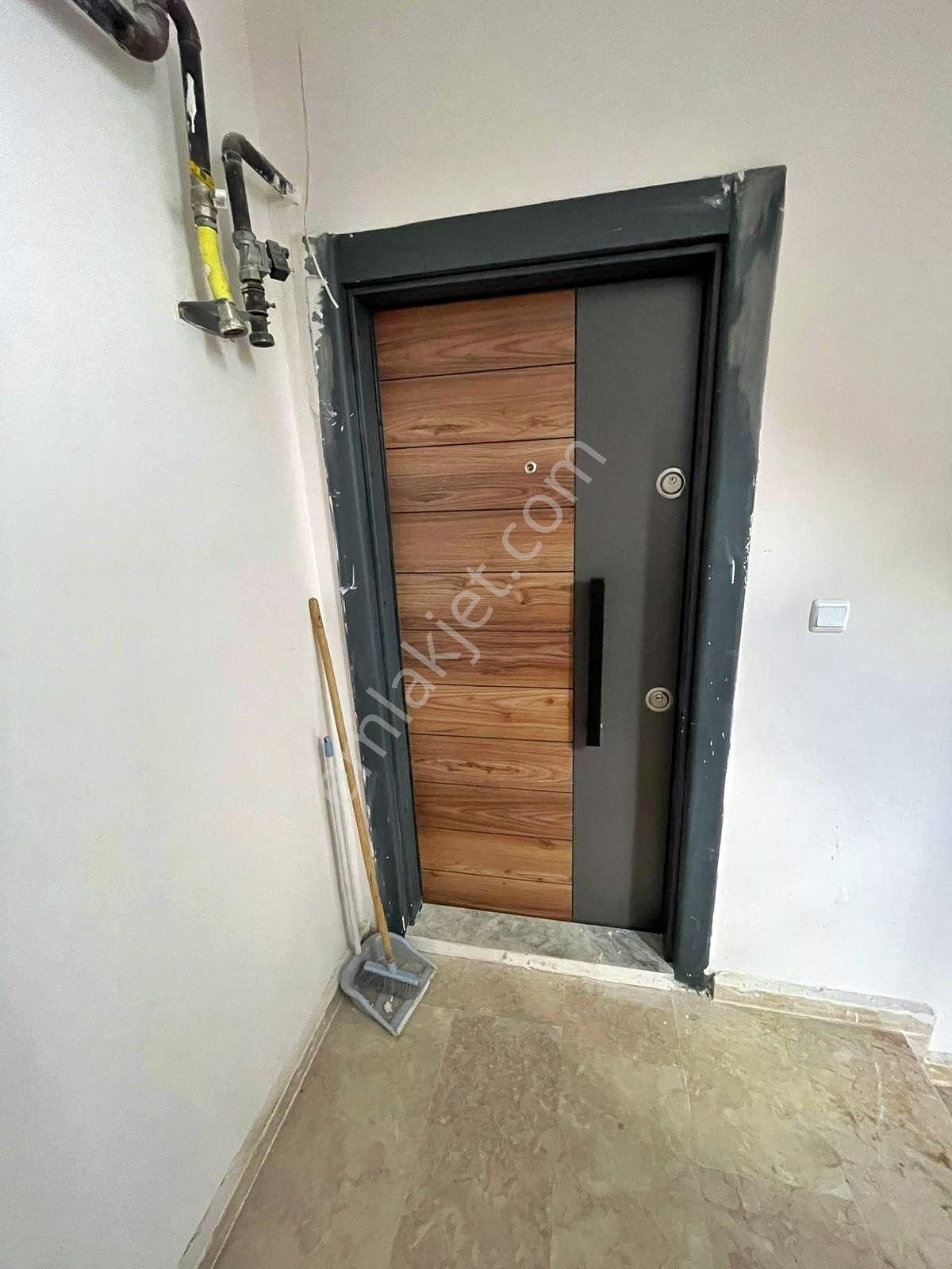 Afyon Üçok Emlaktan Mareşal De Satılık 3+1 Lüx Sıfır Ayarında Daire - Görsel 4