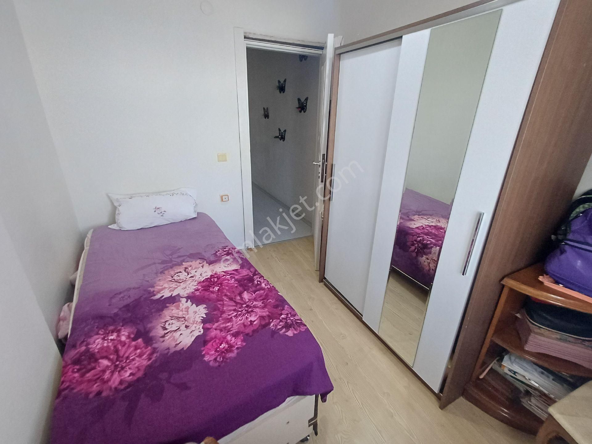 Eski Hisar Mahallesinde Komple Park Cepheli Satılık Orta Kat Güney Cephe 3+1 Daire - Görsel 6