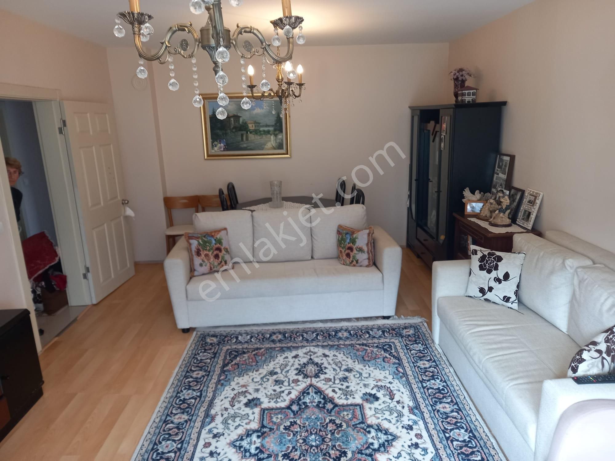 Armina'da Az Katlı 2+1 Satılık Daire - Görsel 16