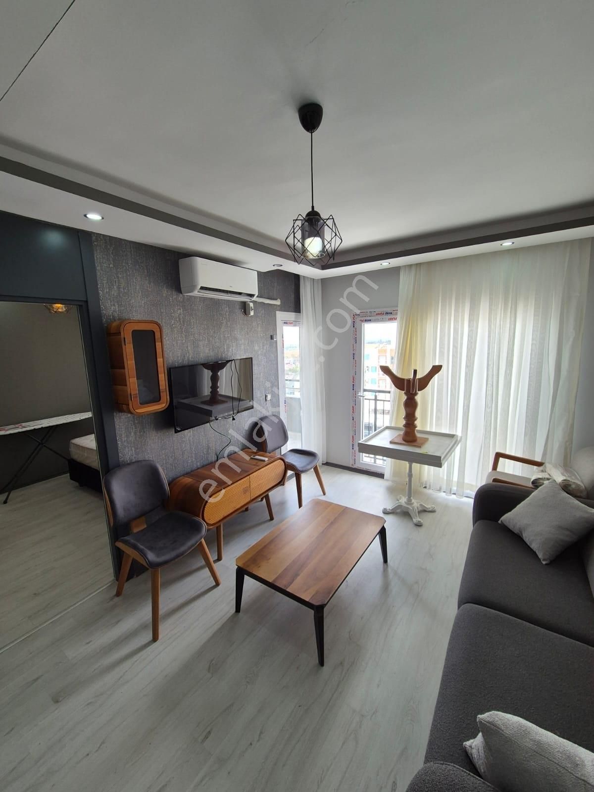 Gültepe'de 1+1 Full Eşyalı Cadde Üzeri Az Katlı Kiralık Daire - Görsel 3