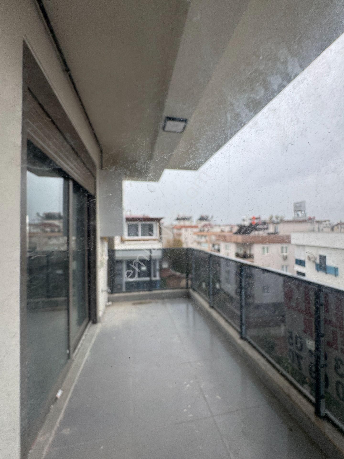 Kızıltoprak Mrk Konumda Lüks Yapılı Geniş 4+1 Dubleks - Görsel 6