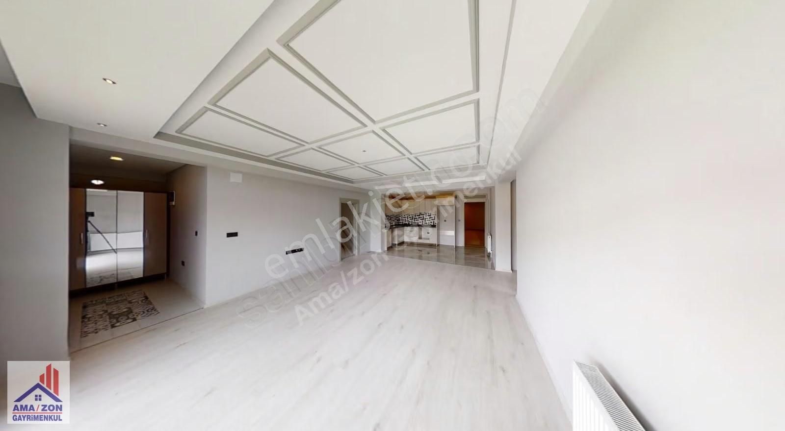 Dereköy Mahallesi Havuzlu Sitede 2+1 Şark Köşeli Bahçeli - Görsel 12