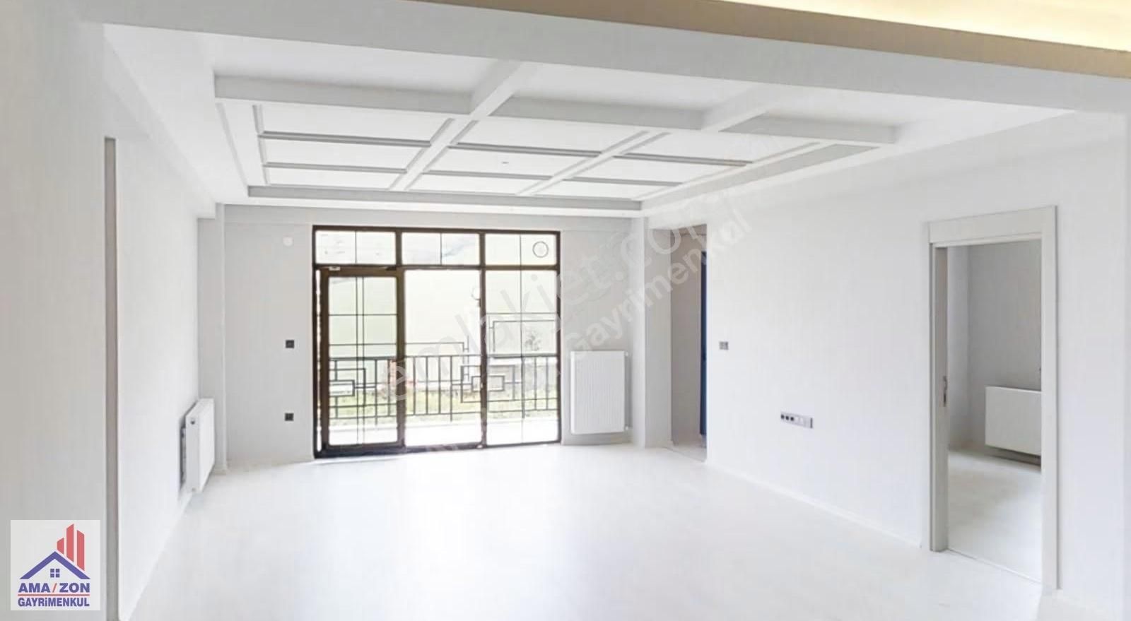 Dereköy Mahallesi Havuzlu Sitede 2+1 Şark Köşeli Bahçeli - Görsel 3