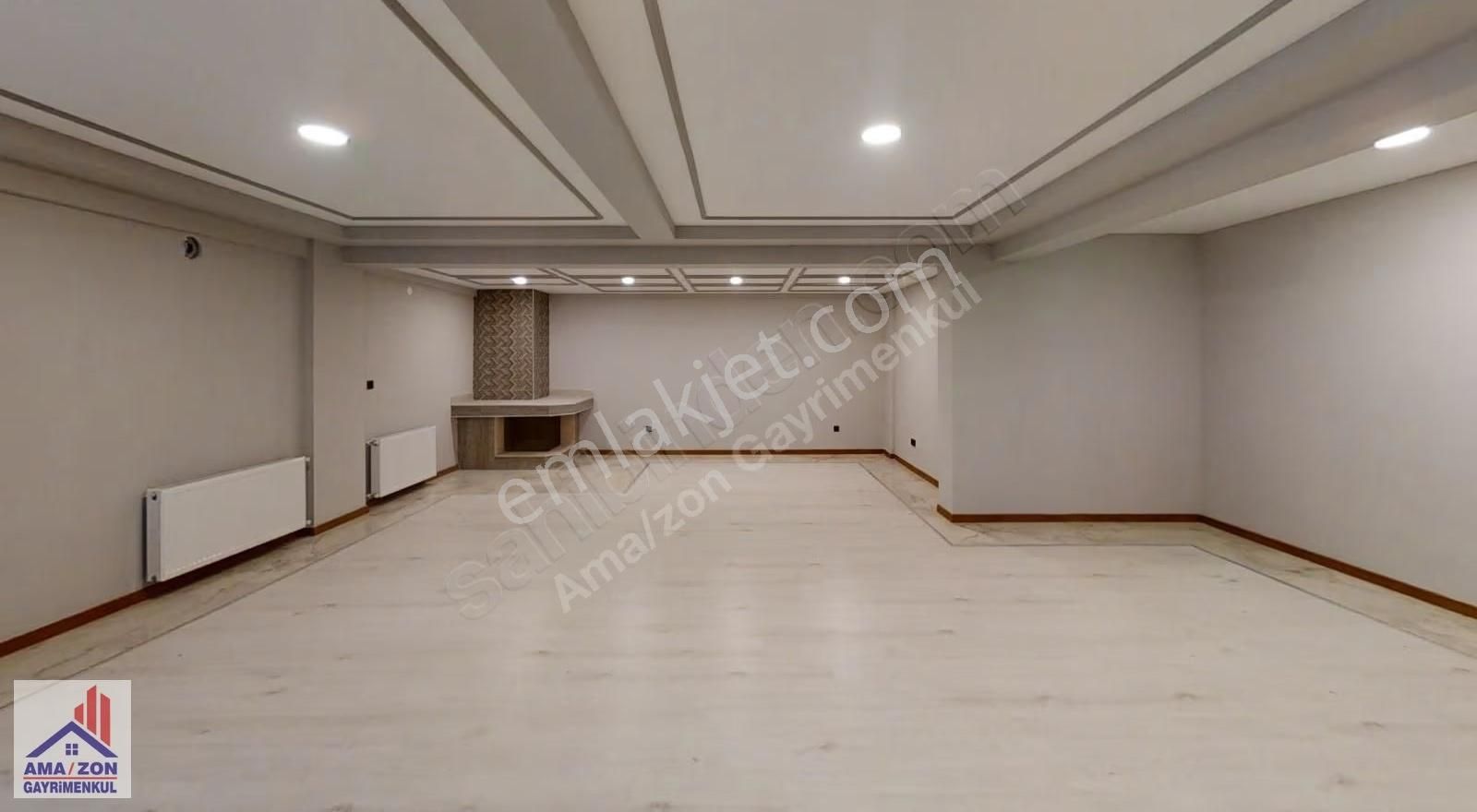 Dereköy Mahallesi Havuzlu Sitede 2+1 Şark Köşeli Bahçeli - Görsel 4