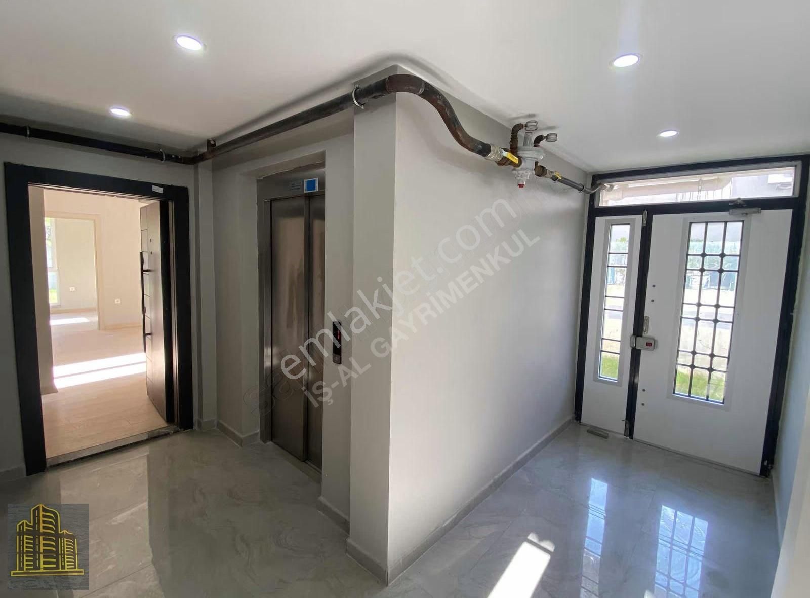 İş-al'dan İstasyon Tepe Bölgesinde Sıfır* 1+1 Orman Manzaralı - Görsel 3