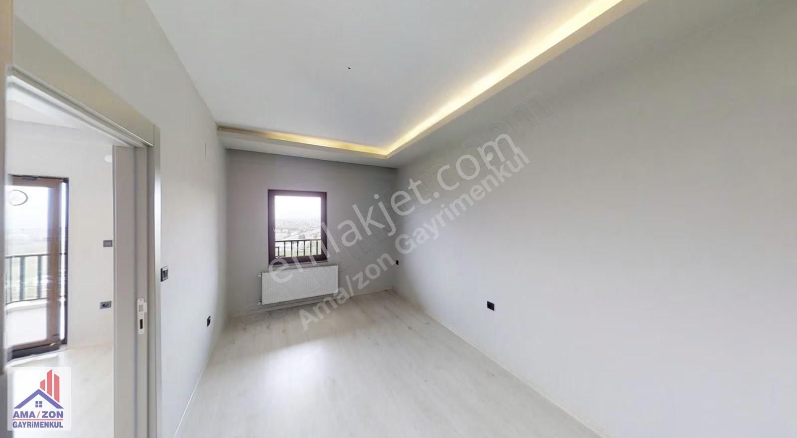 Havuzlu Sitede 2+1 Satılık Daire - Görsel 22