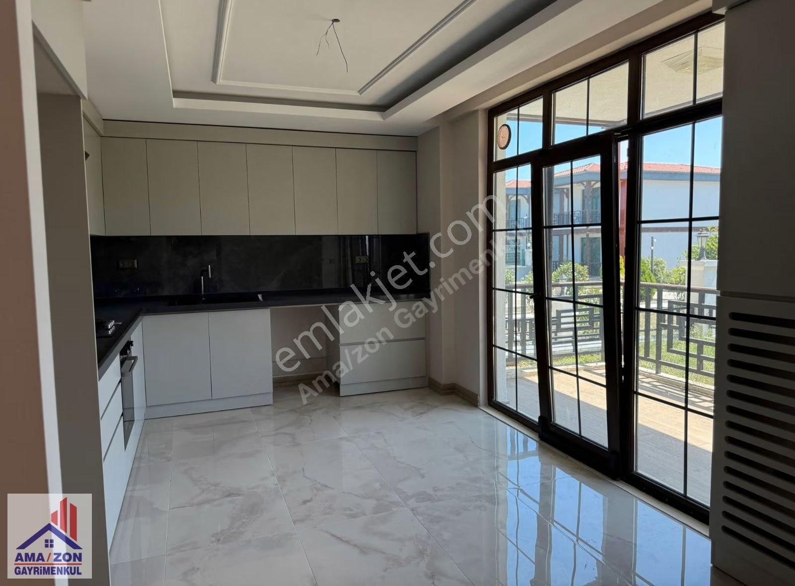 Atavadi Evleri Sitesi Havuzlu Emsalsiz 326 M2 4+1 Villa - Görsel 14