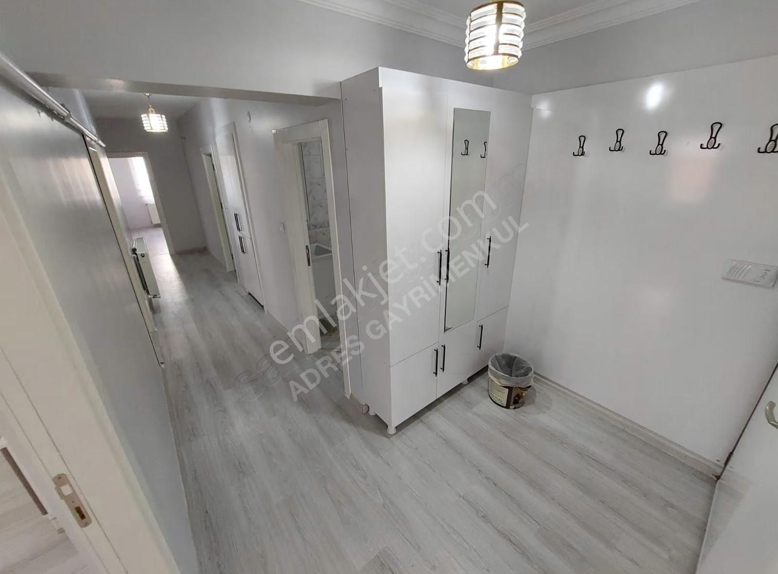 Adres'ten_selçukluda_full_yapılı_park_cepheli*salon_bağımsız*3+1 - Görsel 19