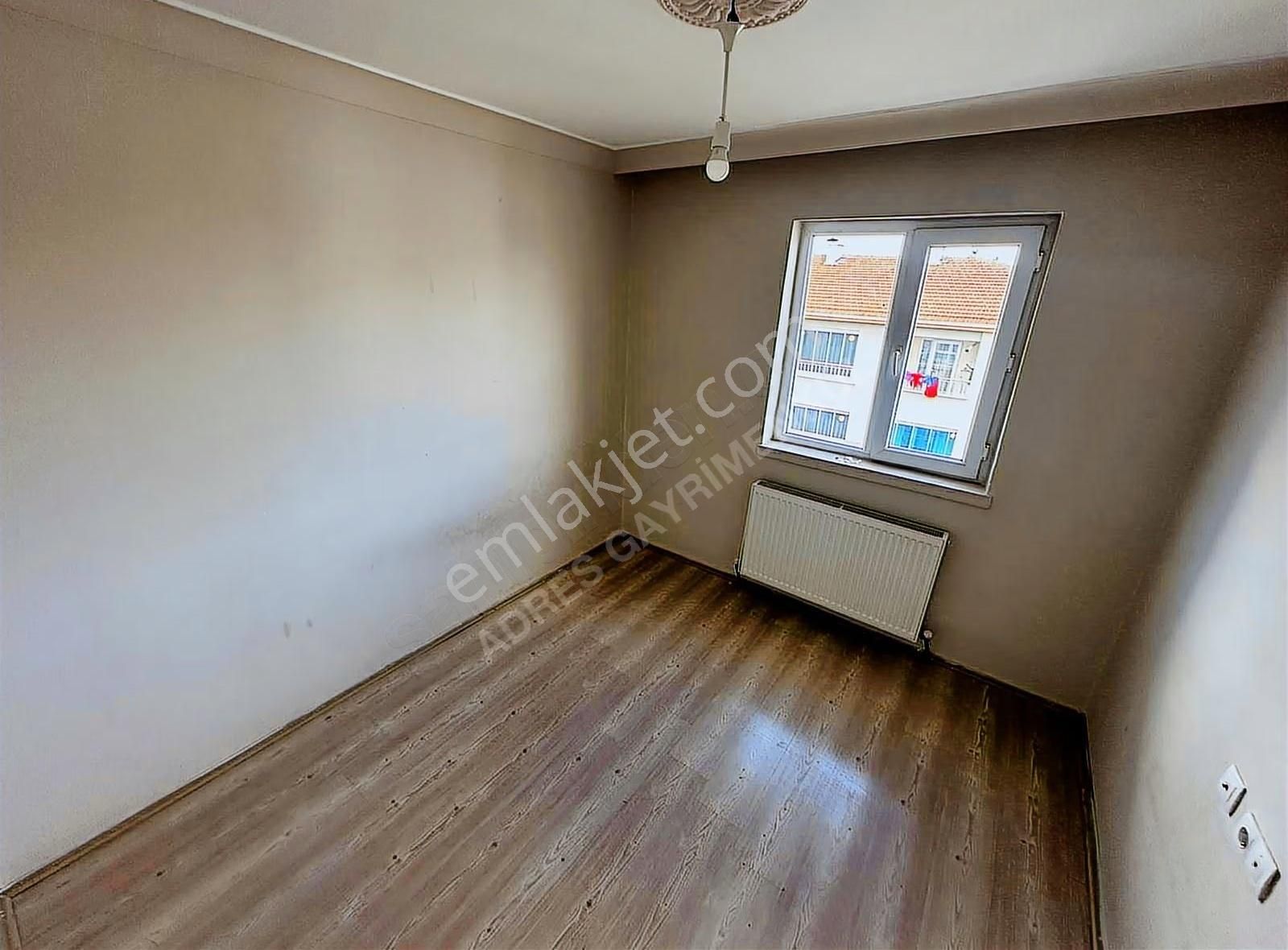 Adres_gayrimenkul'den_tandoğanda_10_yıllık_bina_çift_balkon_3+1 - Görsel 2