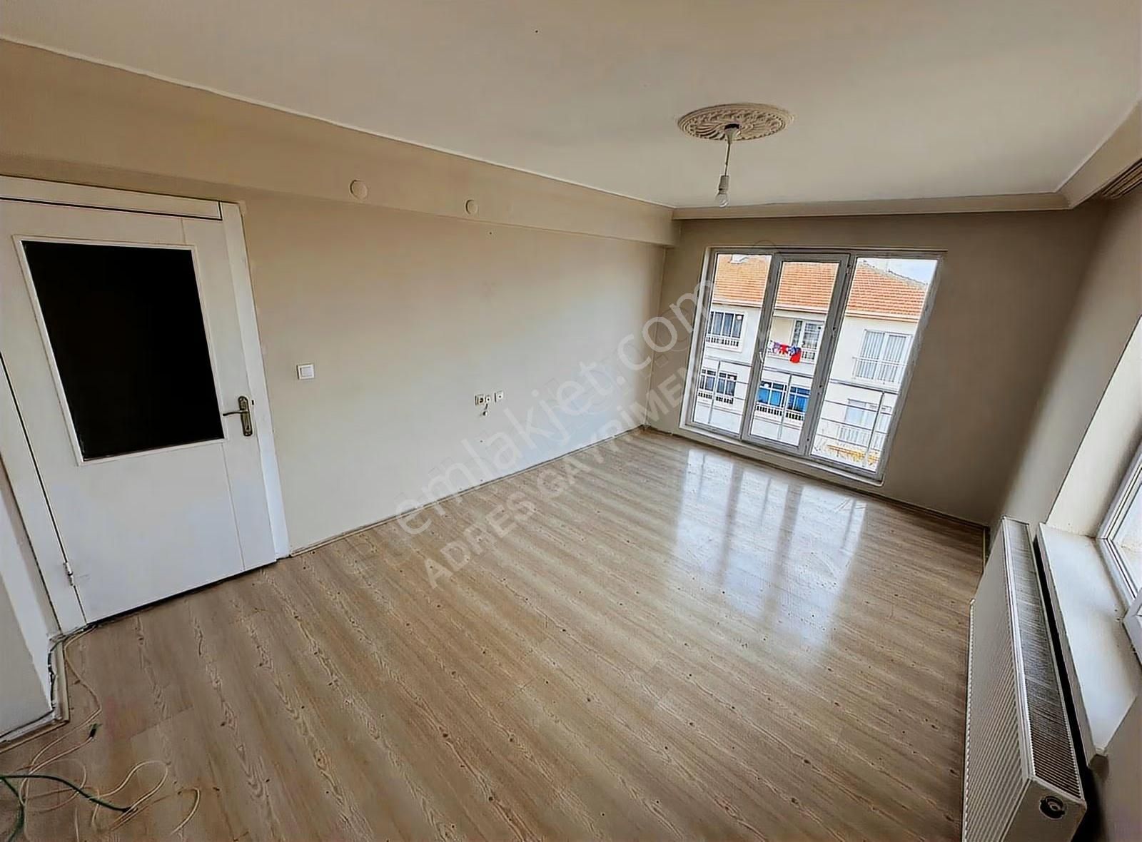 Adres_gayrimenkul'den_tandoğanda_10_yıllık_bina_çift_balkon_3+1 - Görsel 22