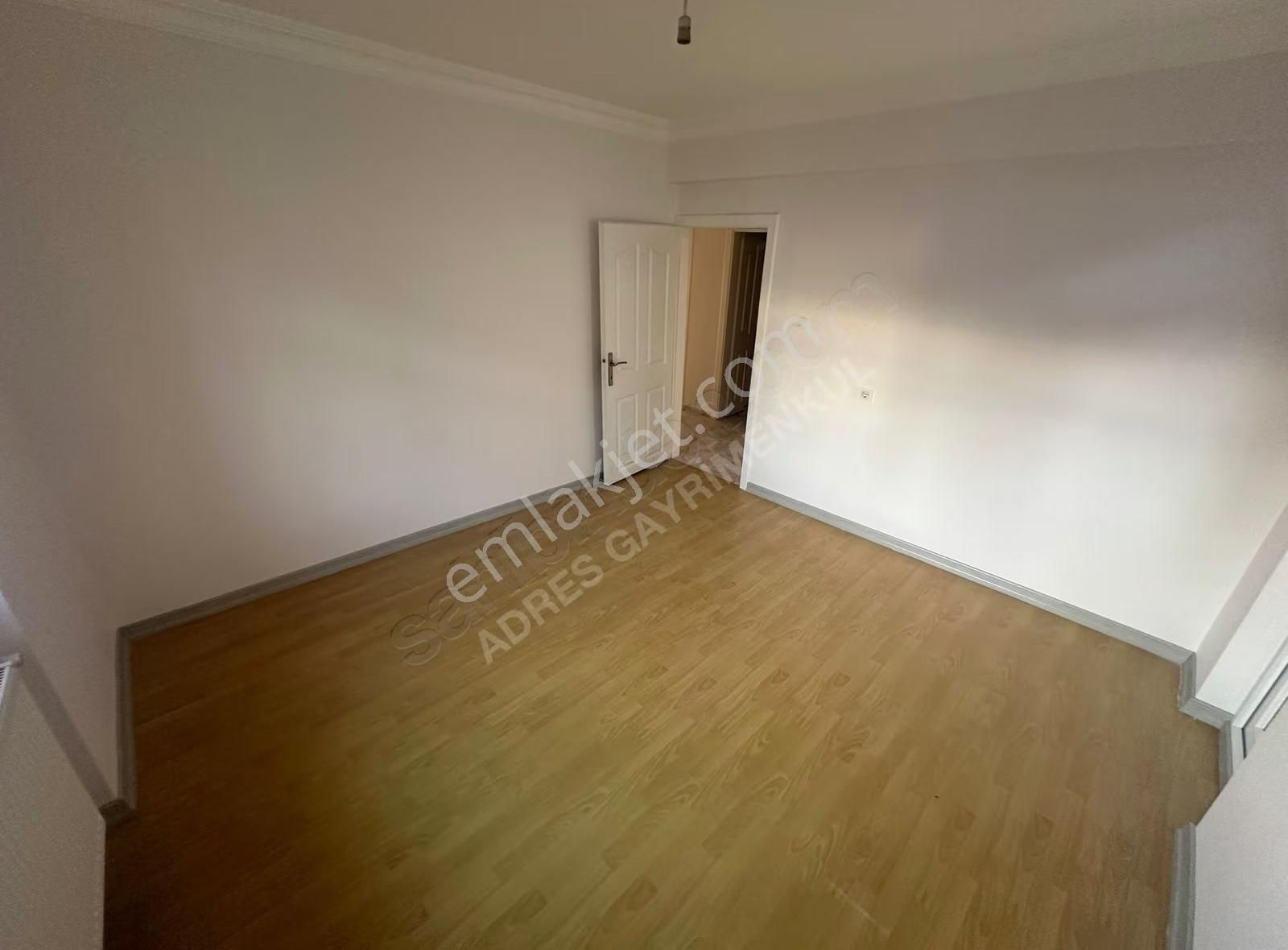 Adres'den Selçuklu'da Masrafsız Güzel Lokasyon 3+1 Daire - Görsel 9