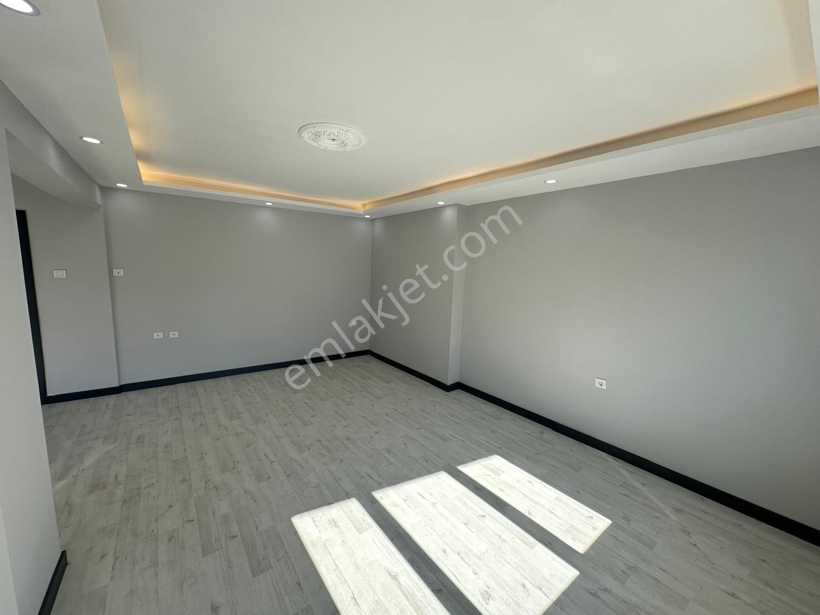 Adres_gayrimenkul'den_selçuklu'da_cadde_üzeri_**özel_yapım**3+1 - Görsel 21