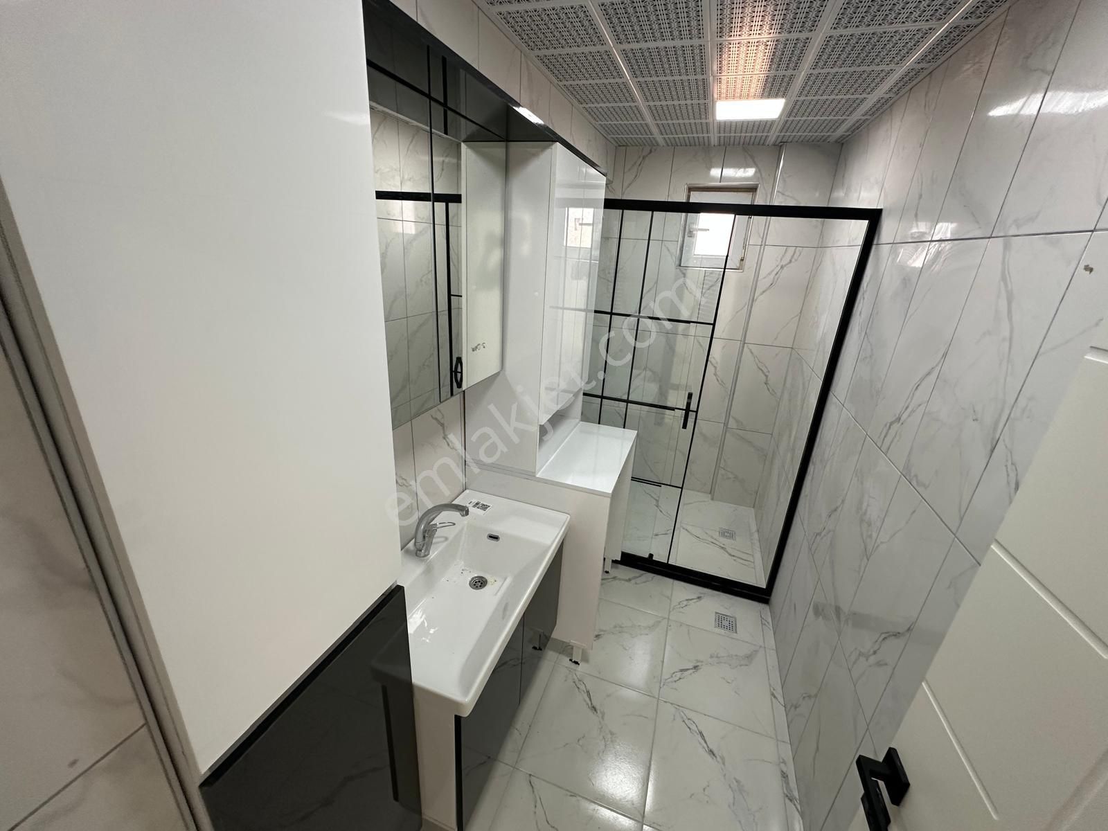 Adres_gayrimenkul'den_selçuklu'da_cadde_üzeri_**özel_yapım**3+1 - Görsel 13