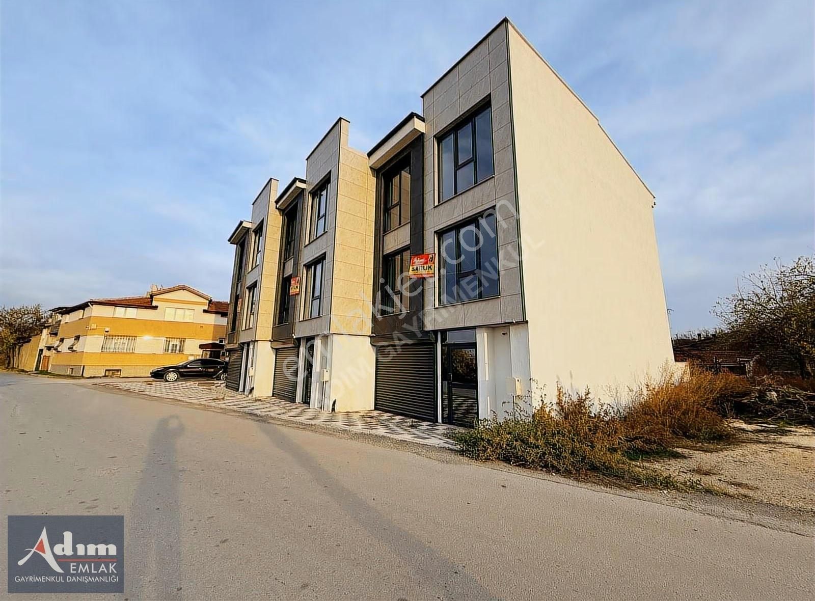 Adım Gayrimenkul/sazova Mh Çağdaş O.karşısında Dubleks Villalar - Görsel 11