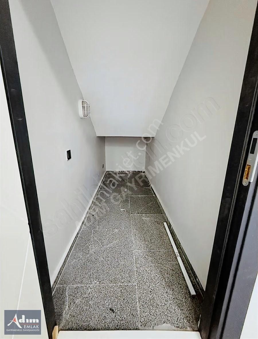 Adım Gayrimenkul/sazova Mh Çağdaş O.karşısında Dubleks Villalar - Görsel 30