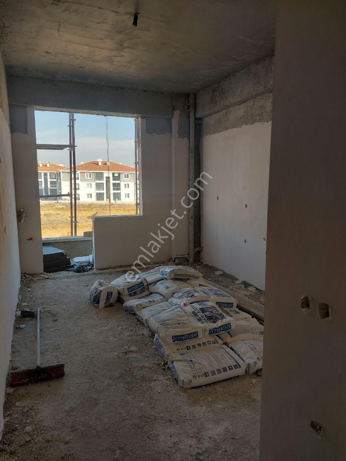 Prestij Emlaktan Kanlıca Mahallesi 3+1 Satılık Sıfır Daireler - Görsel 23