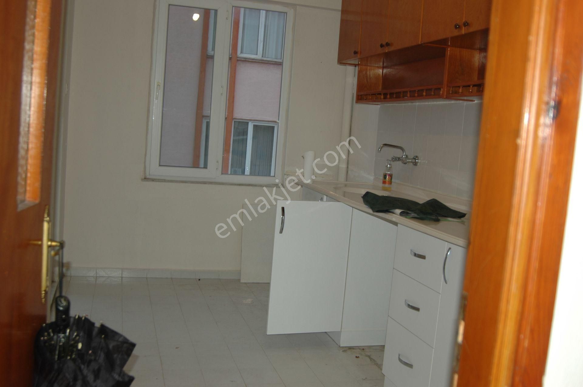 Antalya Muratpaşa Yıldız Mahallesi 5/4 2+1 110m2 18.000tl - Görsel 17