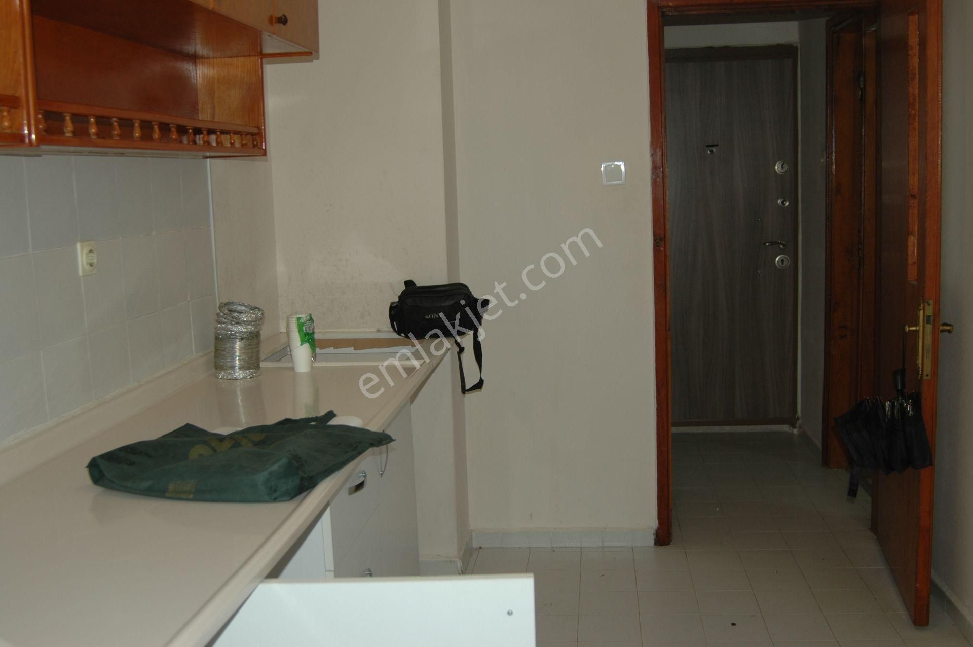 Antalya Muratpaşa Yıldız Mahallesi 5/4 2+1 110m2 18.000tl - Görsel 7