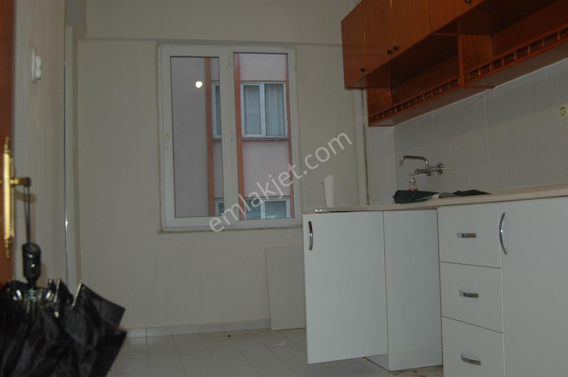 Antalya Muratpaşa Yıldız Mahallesi 5/4 2+1 110m2 18.000tl - Görsel 4