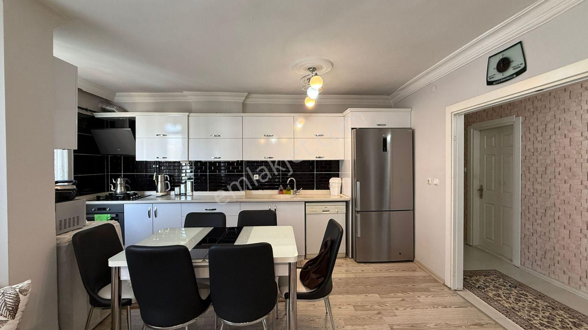 Göçmen Civarı Site İçerisinde Masrafsız 3+1 Daire - Görsel 5