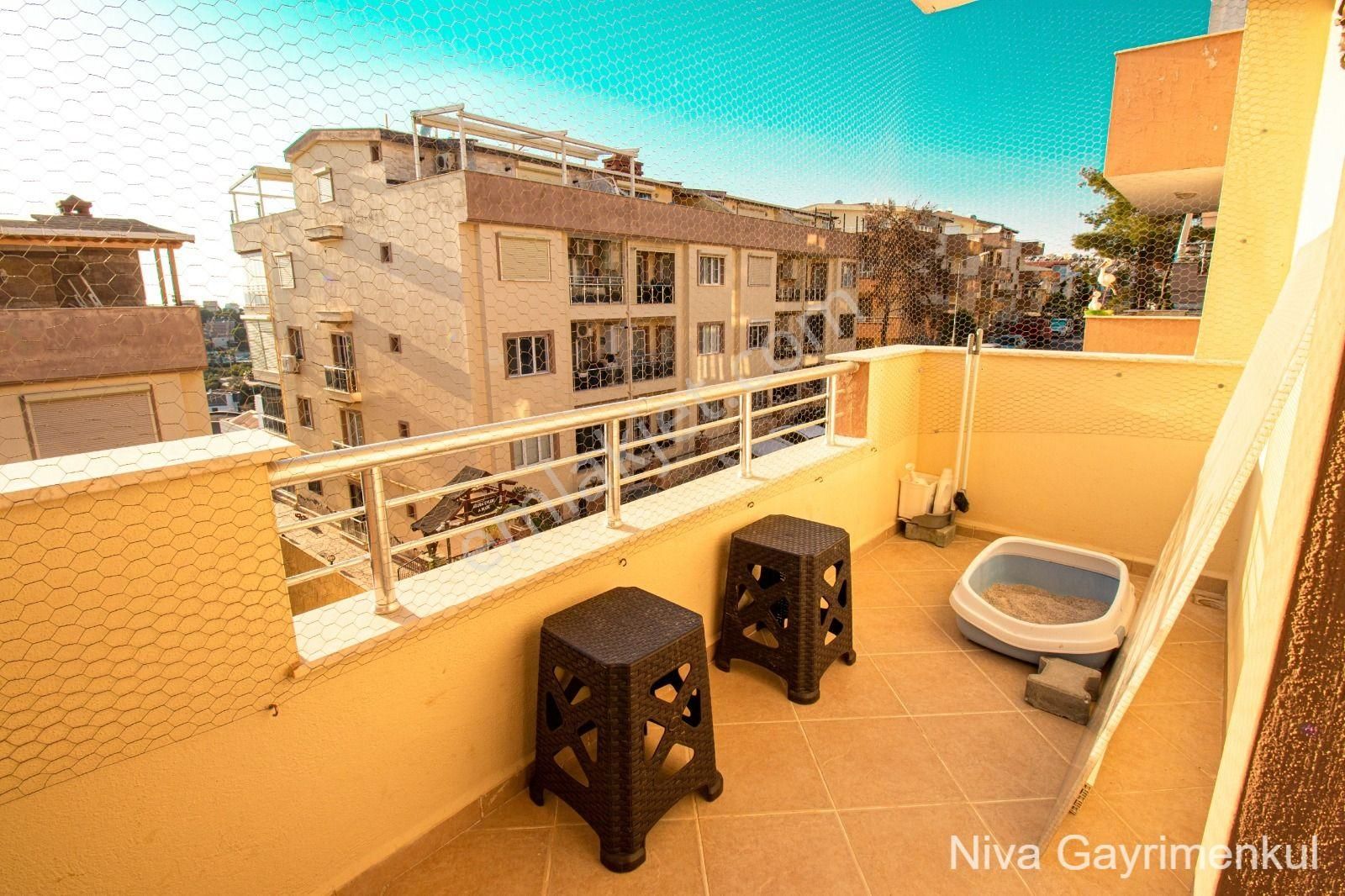 Kadınlardenizinde Çatı Dubleks Daire - Görsel 16