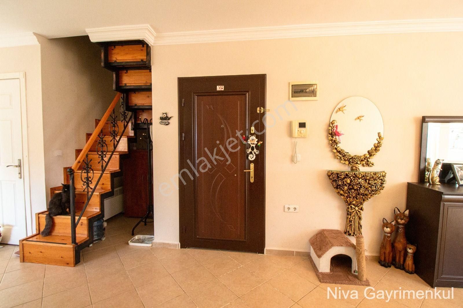 Kadınlardenizinde Çatı Dubleks Daire - Görsel 7