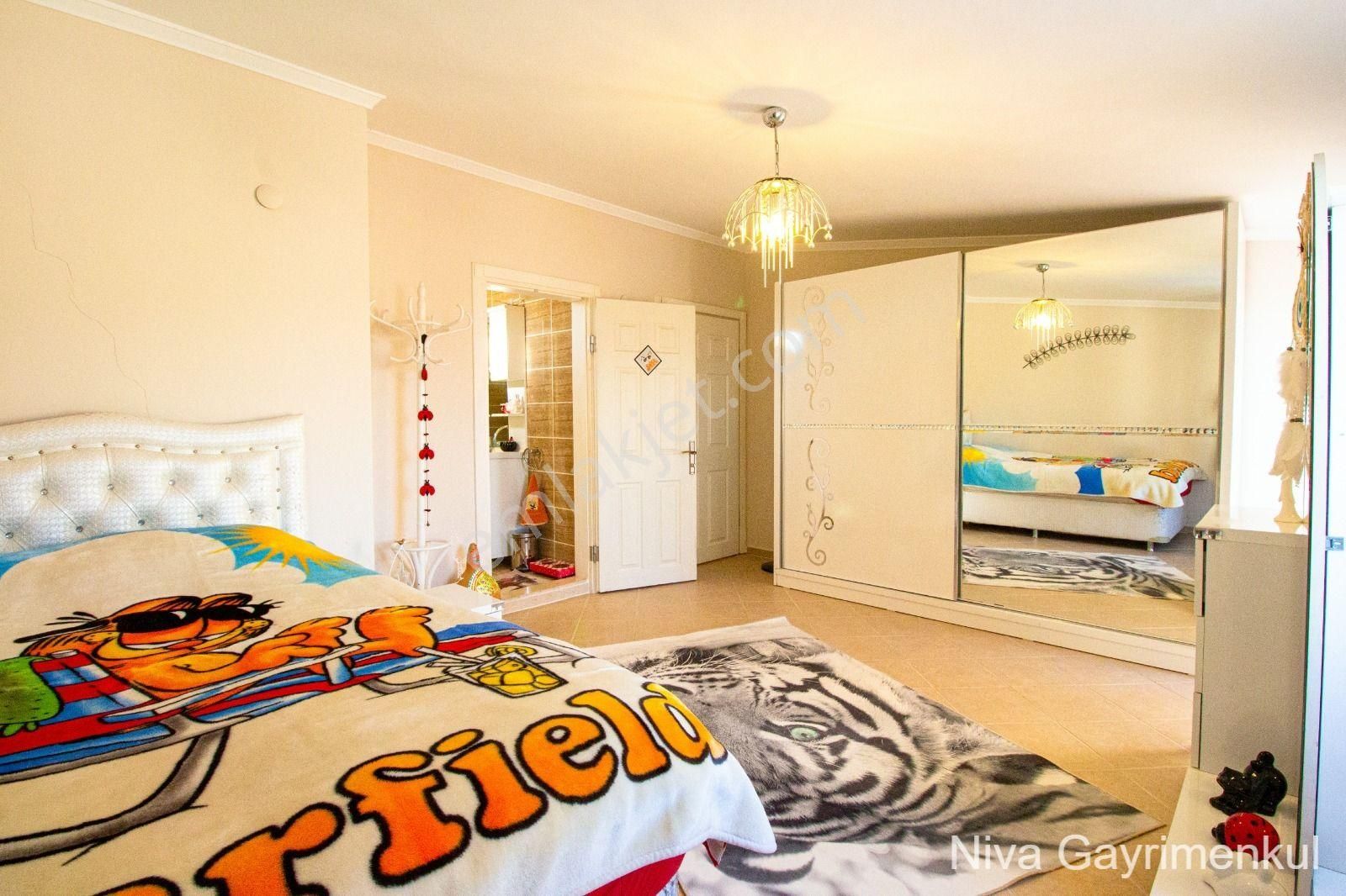 Kadınlardenizinde Çatı Dubleks Daire - Görsel 29