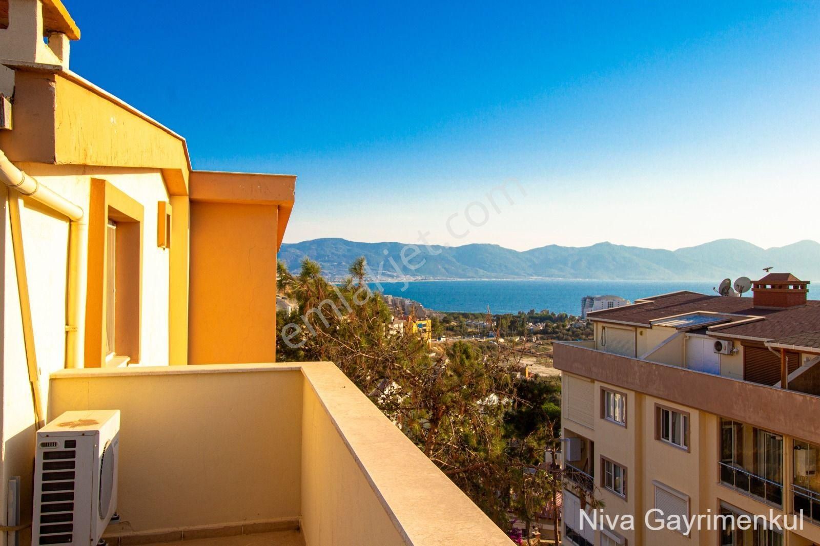 Kadınlardenizinde Çatı Dubleks Daire - Görsel 23