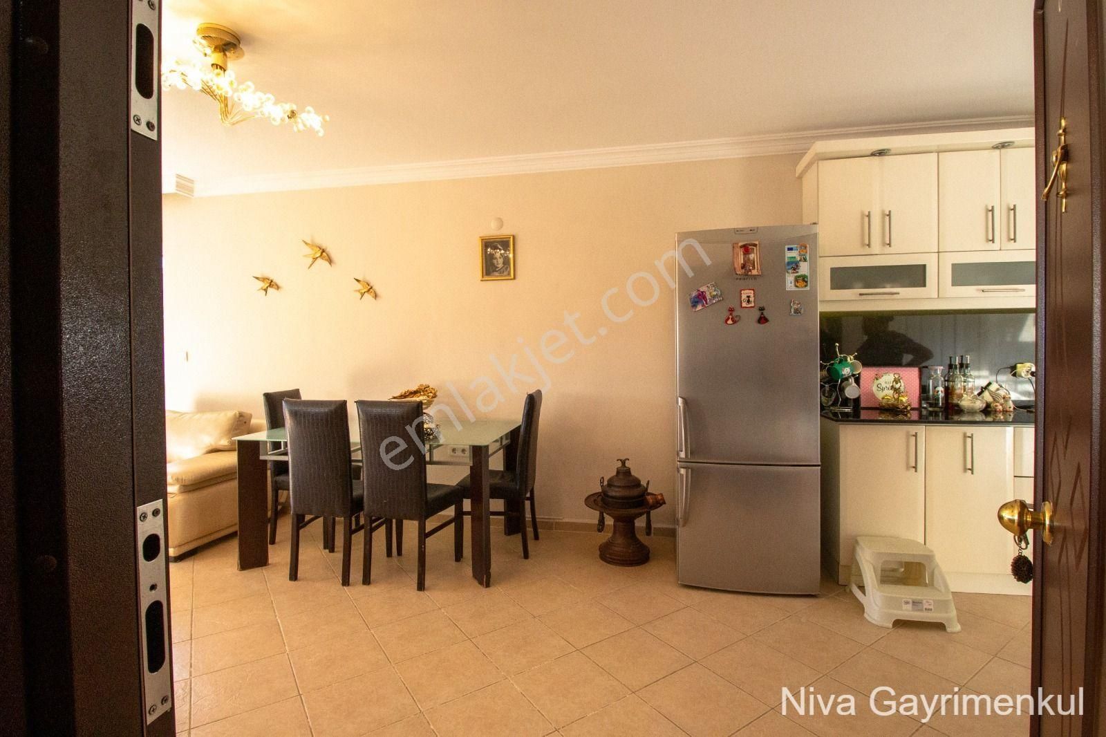 Kadınlardenizinde Çatı Dubleks Daire - Görsel 10