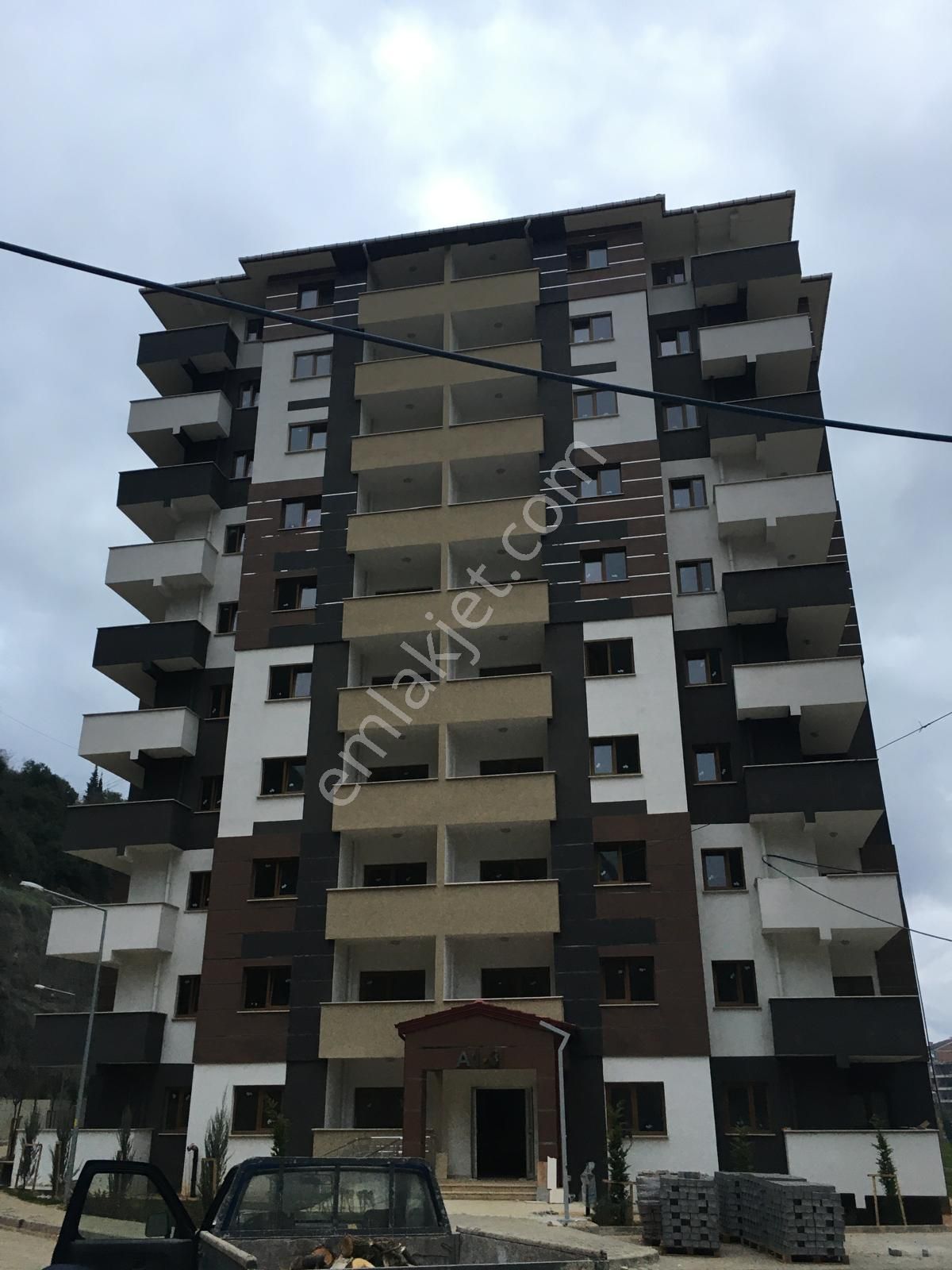 Trabzon Yomra Toki De Satılık Daire+ Taksit