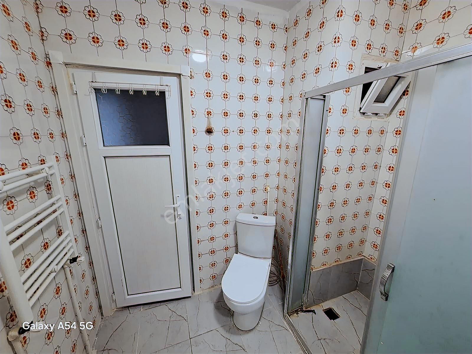 Kemalettin Mahallesinde 2+1 100 M2 Kiralık Daire !!! - Görsel 8