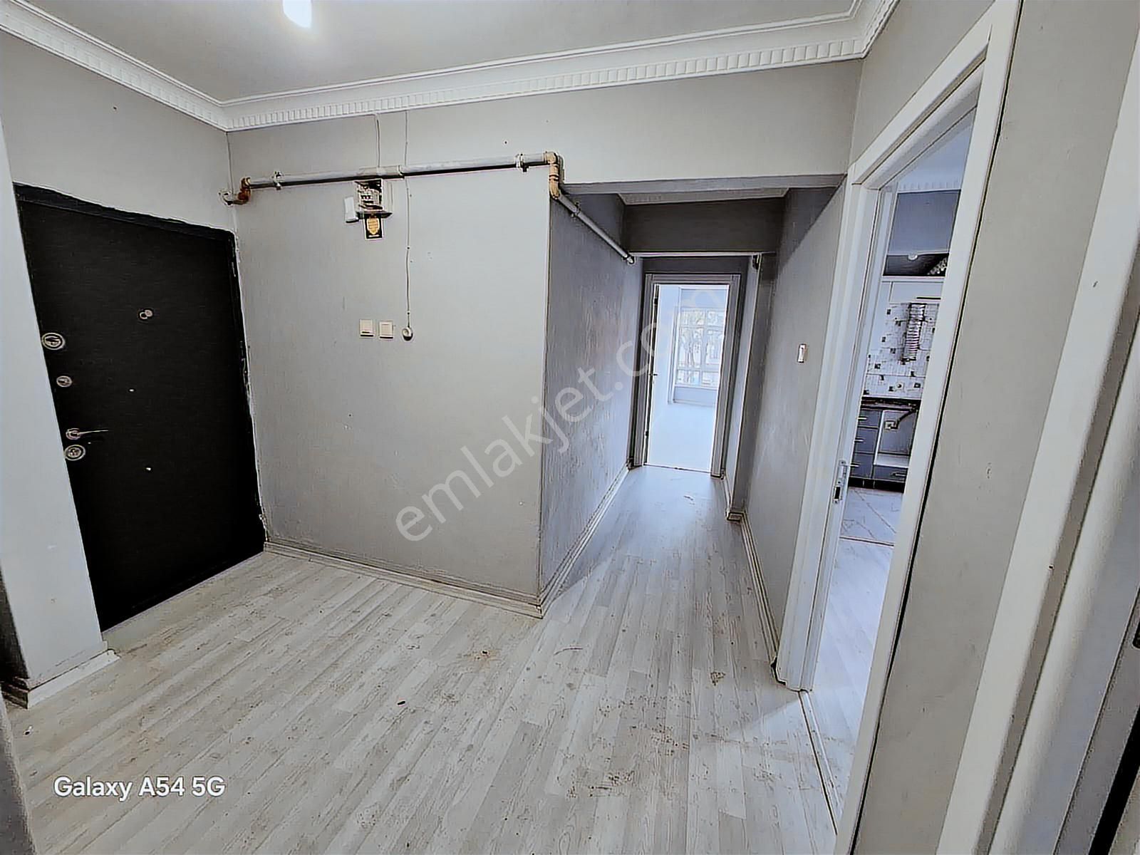 Kemalettin Mahallesinde 2+1 100 M2 Kiralık Daire !!! - Görsel 4