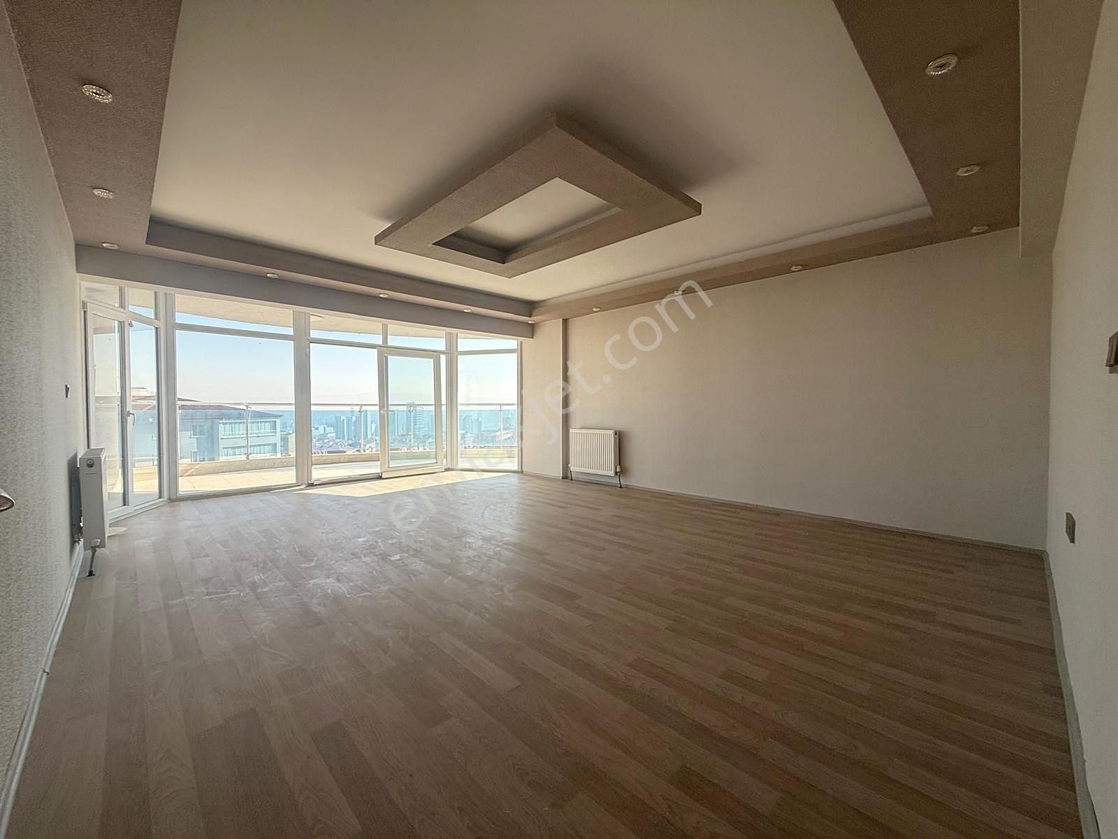 Rotadan Şehir Hastanesi Yakını Kapsamlı Sitede 10.kat S.lüx 3+1