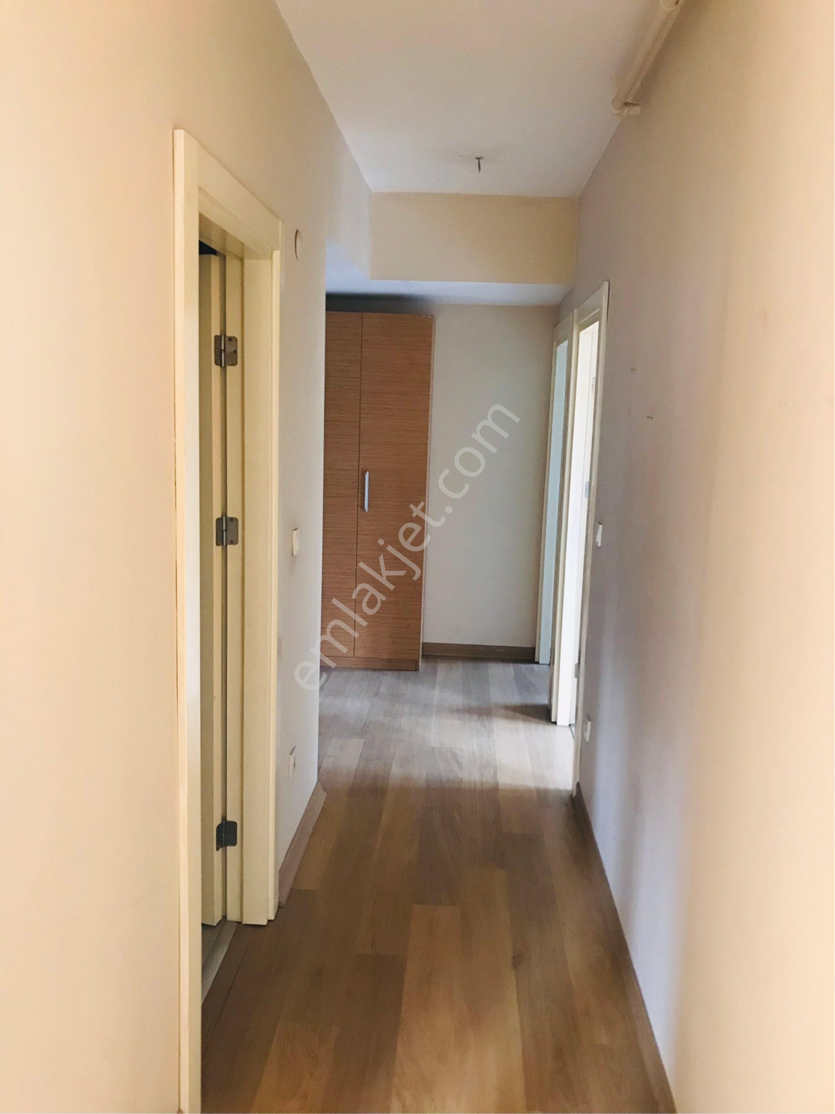 Ataşehir Nezih Towers Sitesii Kiralık 2+1 100 M2 Arakat Daire - Görsel 13