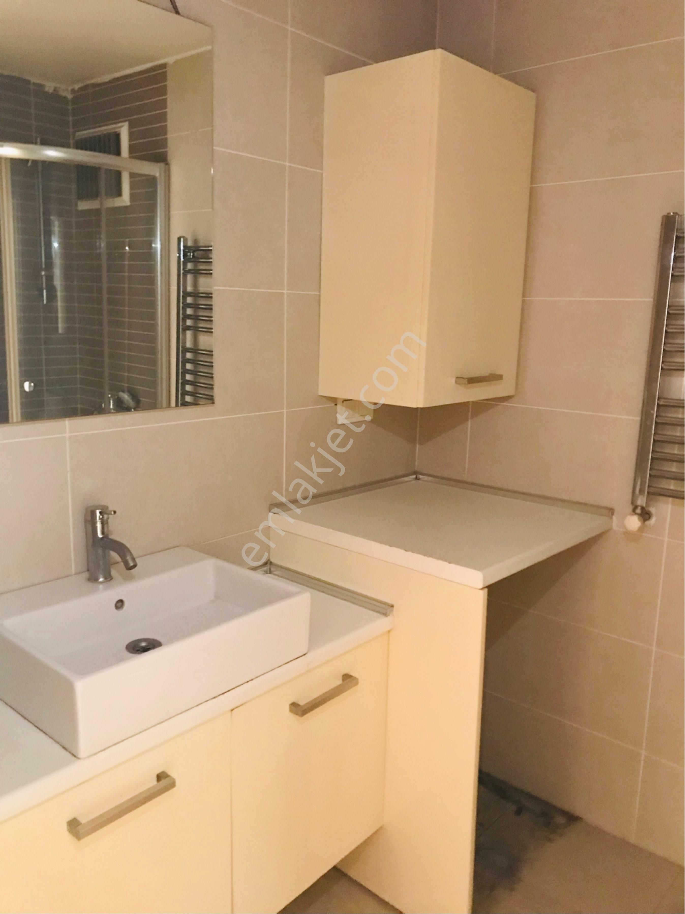 Ataşehir Nezih Towers Sitesii Kiralık 2+1 100 M2 Arakat Daire - Görsel 18