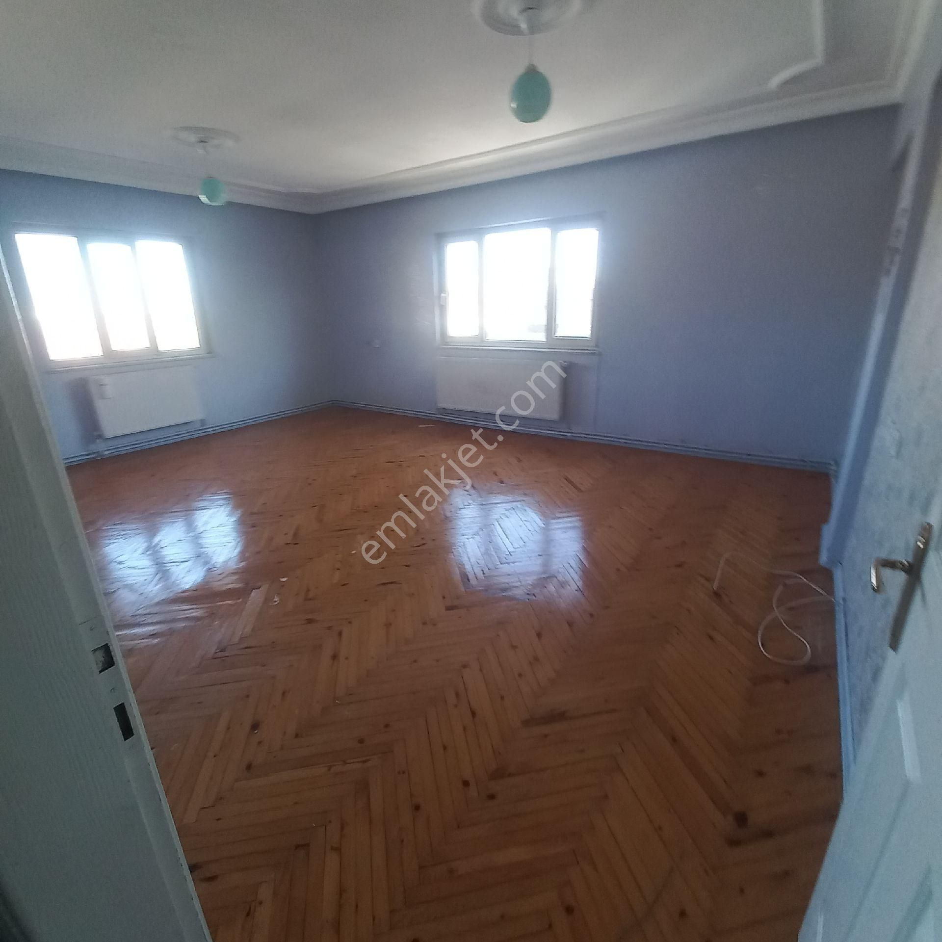 Denizli Merkezefendi Sırakapılar Saltak Bayramyerine Yürüme Mesafesinde Satılık 3+1 Daire