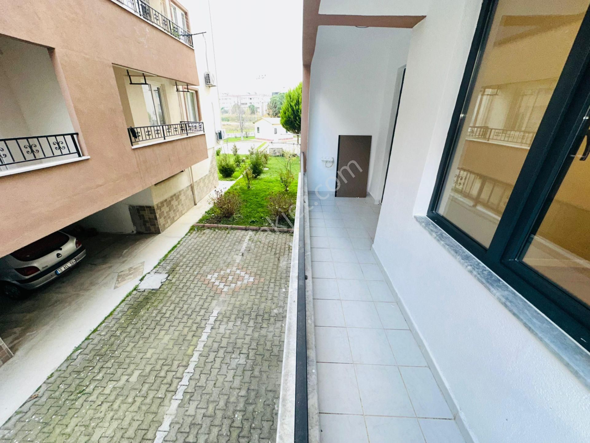 Akçay Altınkum Da 3+1 Şık Tasarımlı Satılık Daire - Görsel 33