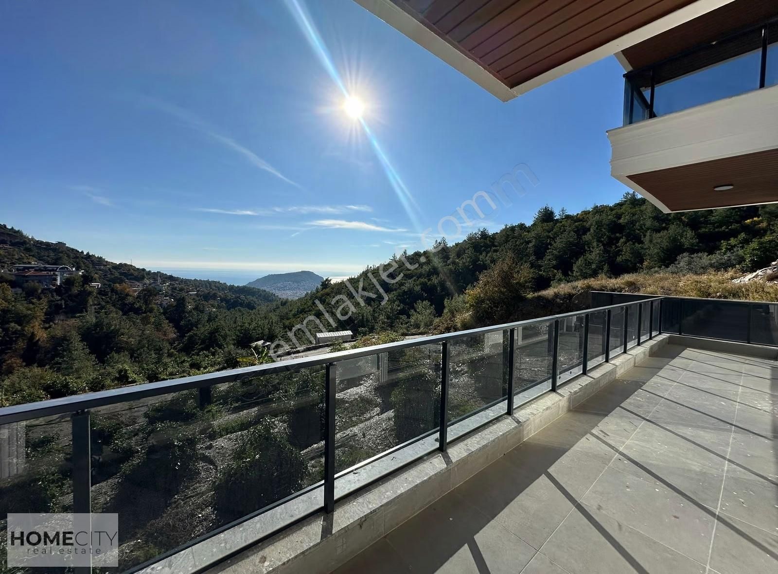 Alanya Tepe 3+2 450m2 Müstakill Tripleks Panoramik Deniz Manzara - Görsel 9