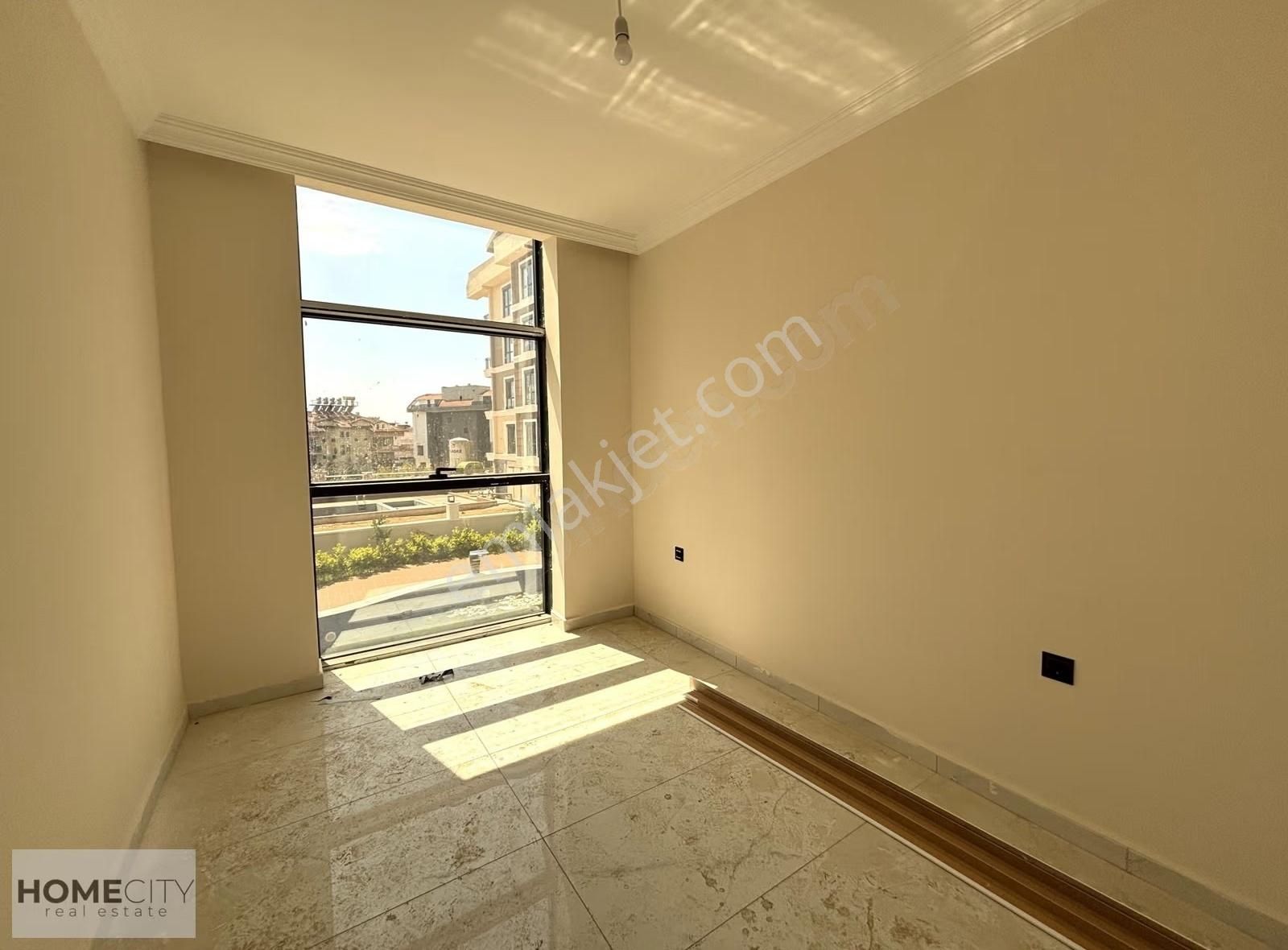 Oba'da Yeni Binada 1+1 Eşyasız Aktiviteli 55m2 Fırsat Daire - Görsel 16