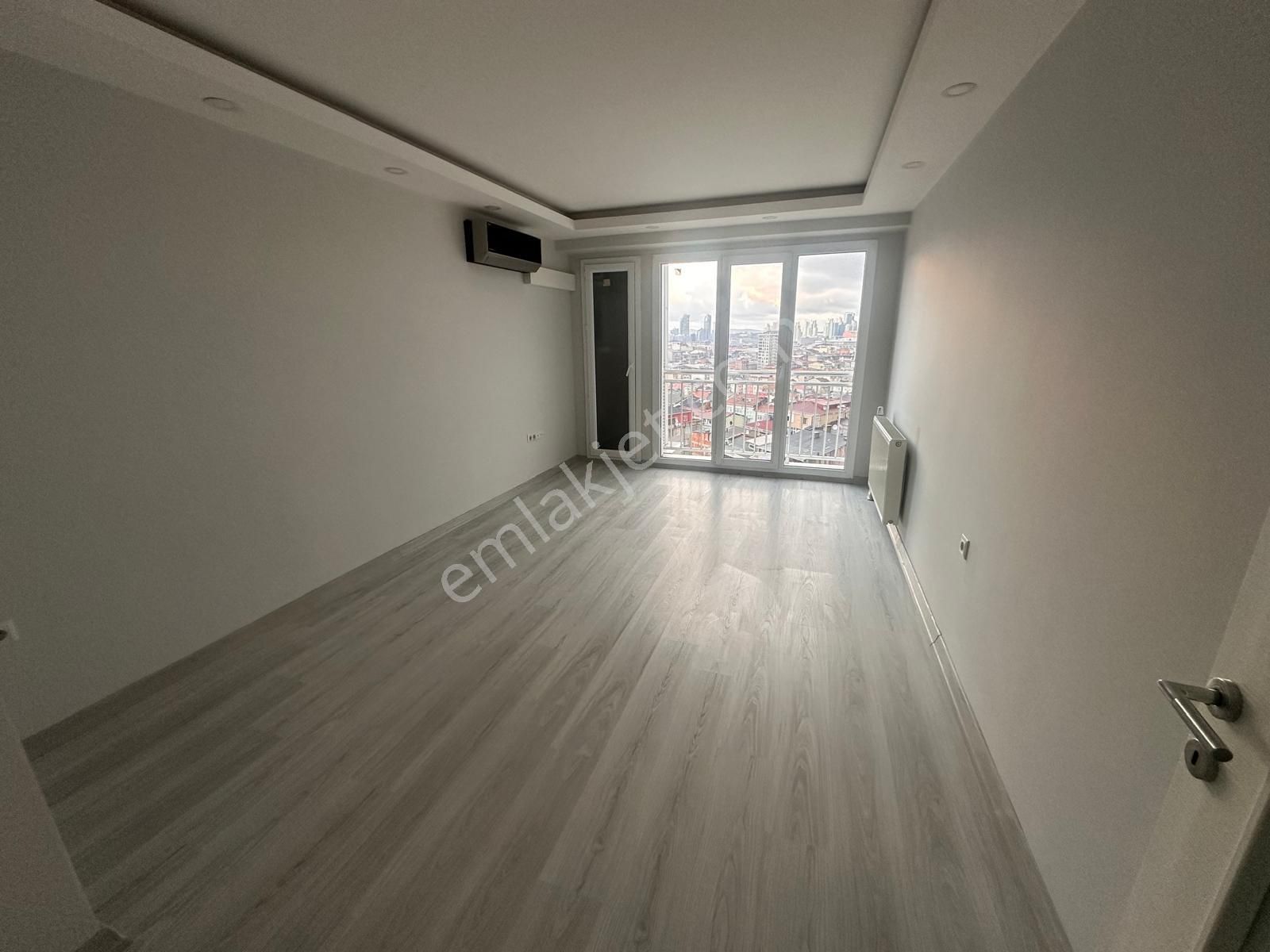 Beyazhane'de Metroya Yakın,2+1,75m2,kiralık Daire Artum'dan