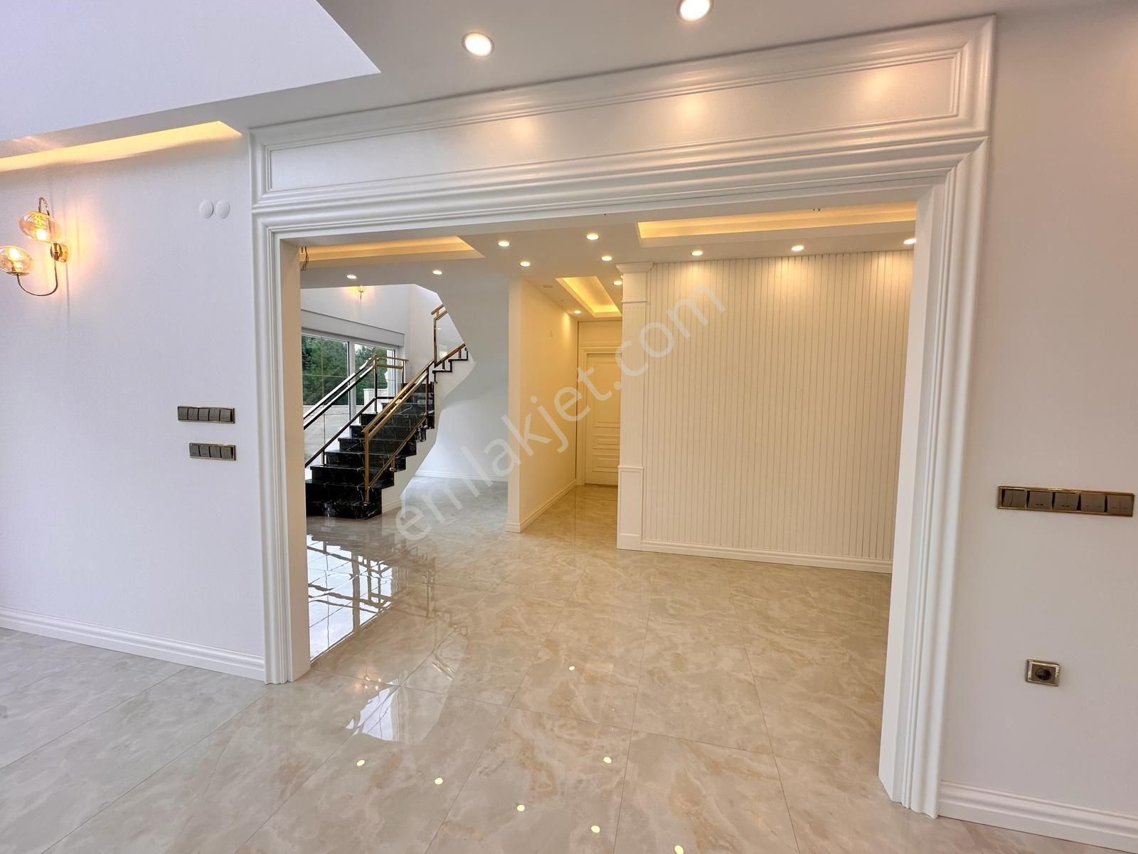 Döşemealtı Yeşilbayır'da 5+1 Müstakil Satılık Lüks Tasarım Villa - Görsel 18