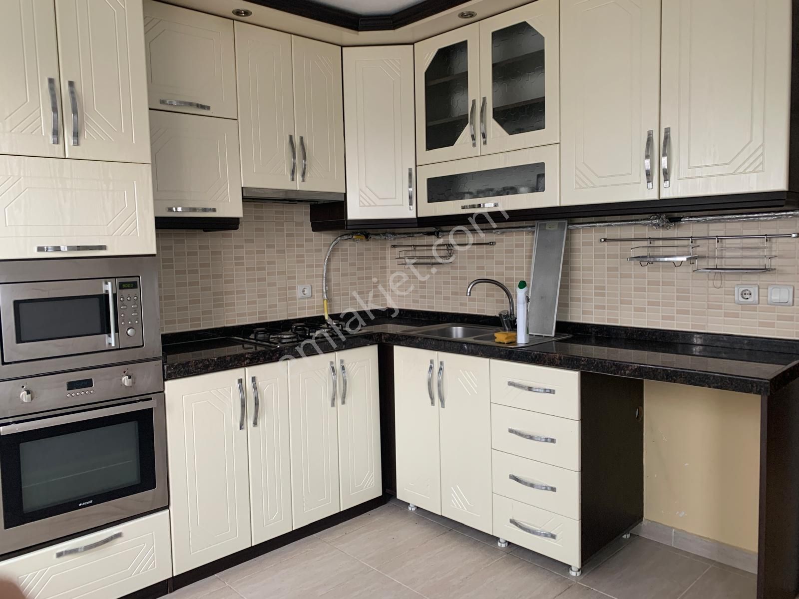 Turyap Leyla Akçınar'dan Teleferik'de 2+1 Kiralık Daire - Görsel 17