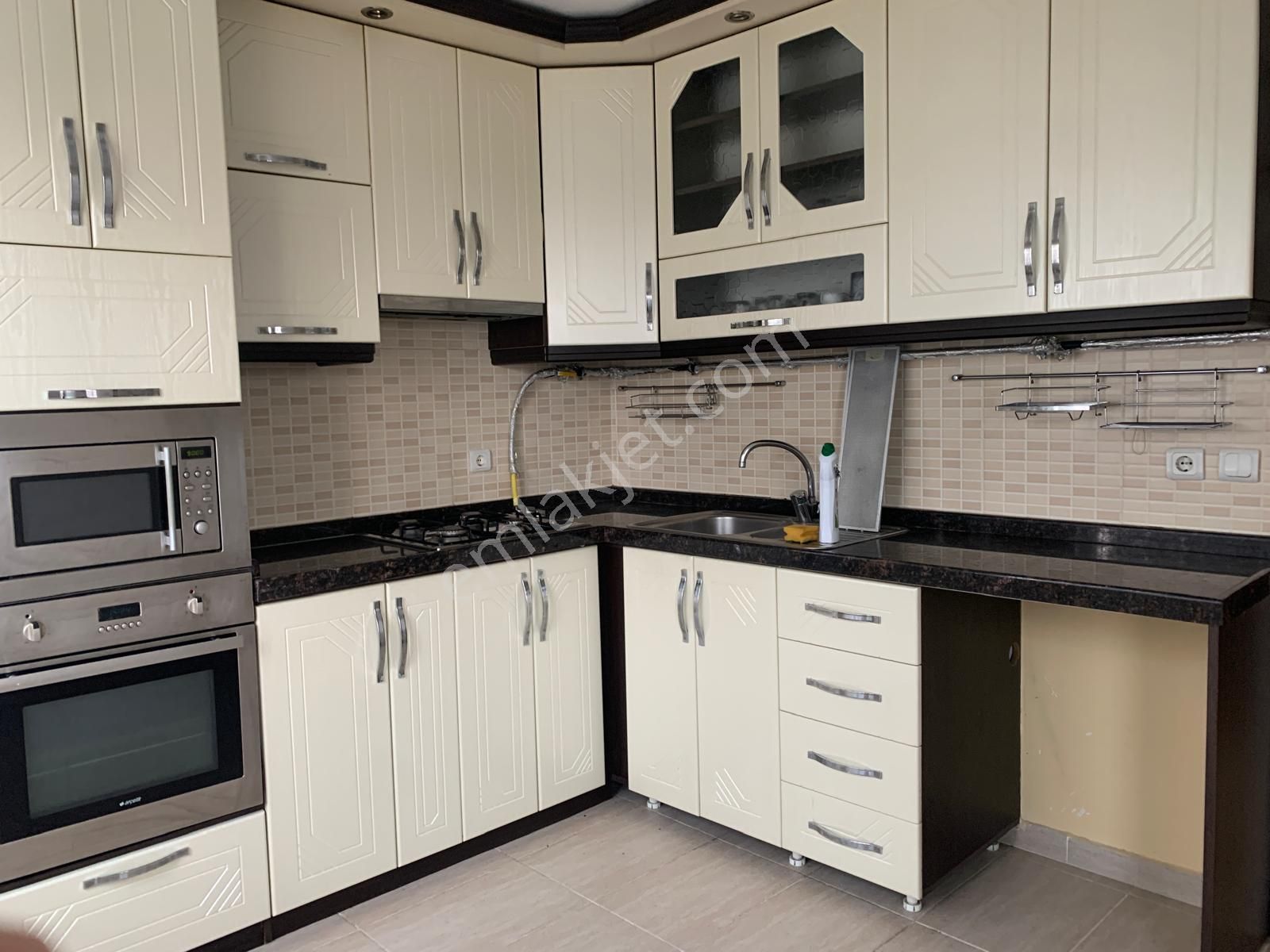 Turyap Leyla Akçınar'dan Teleferik'de 2+1 Kiralık Daire - Görsel 14